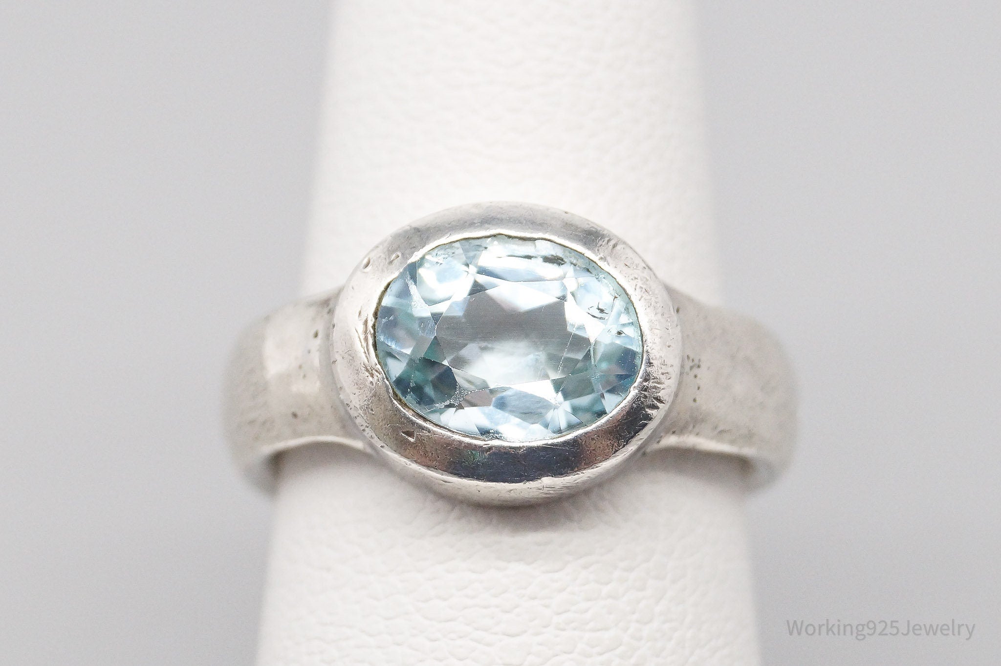 Vintage Modernist Style Blue Topaz Sterling Silver Ring - Size 6