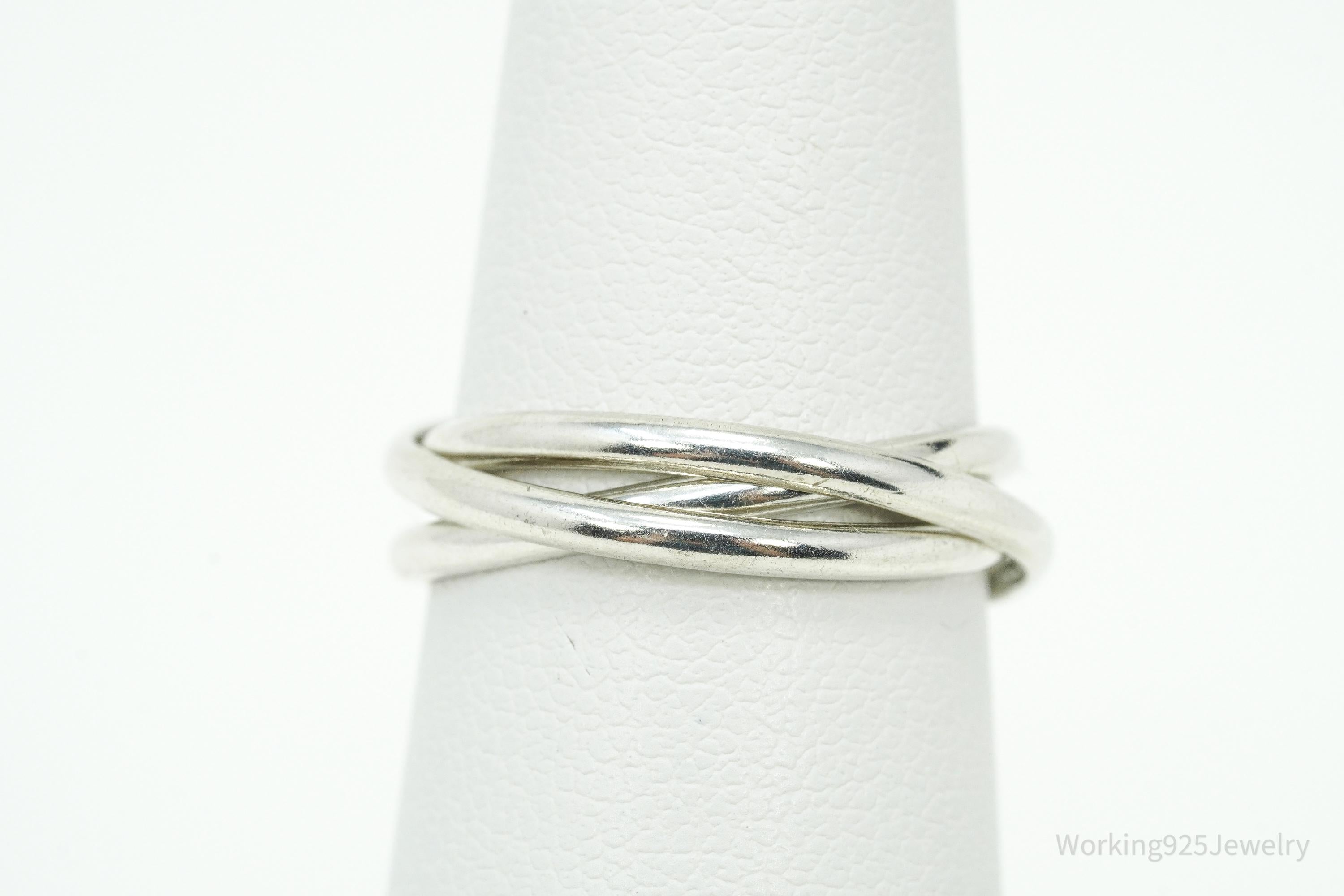 Vintage Intertwined Rings Sleek Modern Sterling Silver Ring - Size 5.25