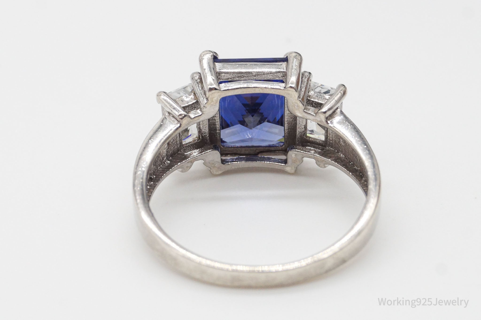 Vintage Tanzanite Cubic Zirconia Sterling Silver Ring - Size 7.5