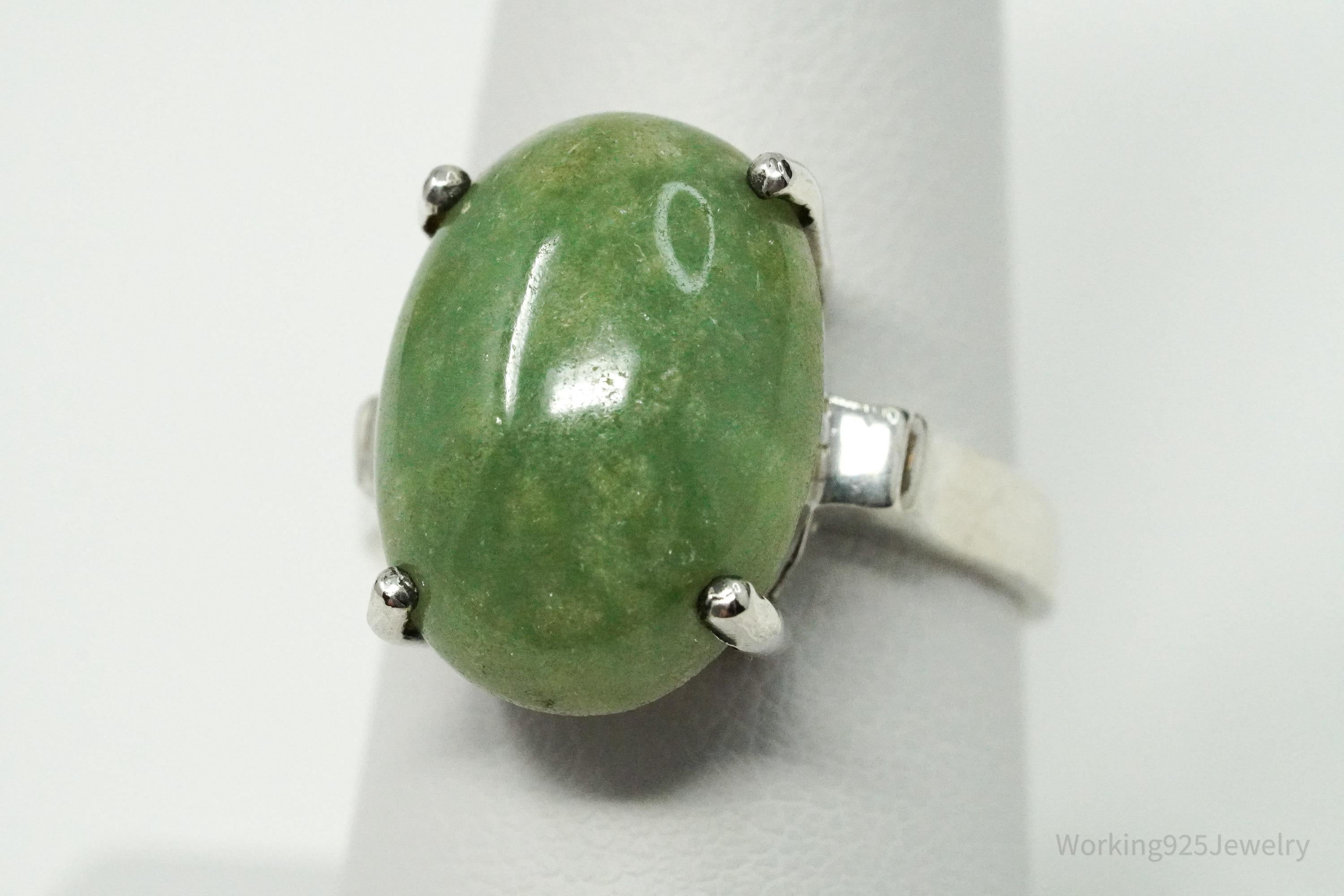 Vintage Green Stone Sterling Silver Ring - Size 8