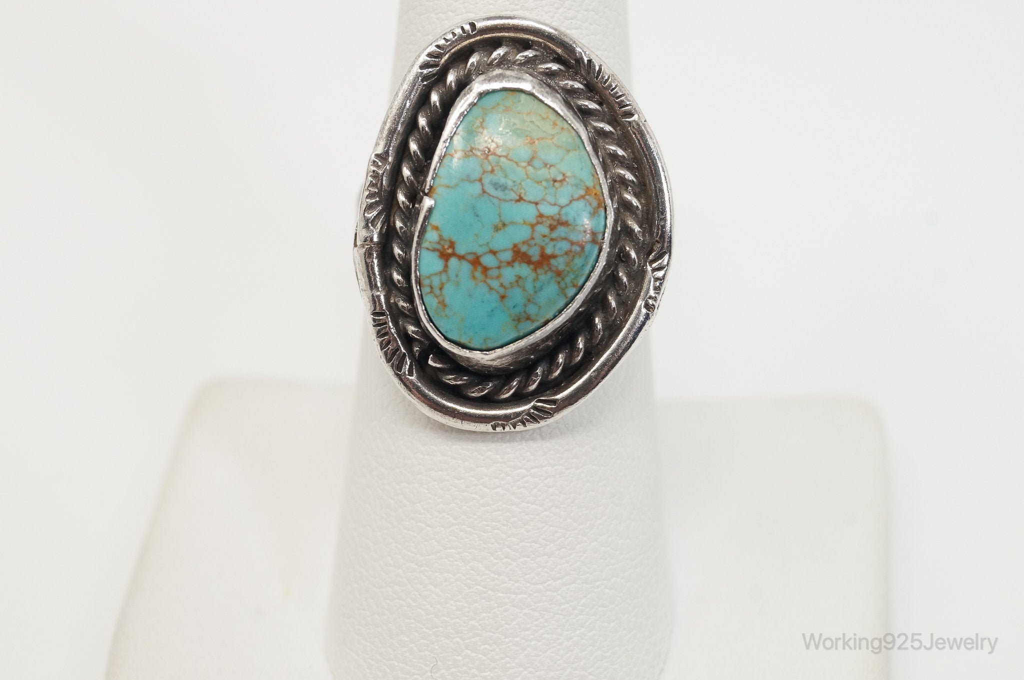 Vintage Native American Turquoise Unsigned Sterling Silver Ring - SZ 8