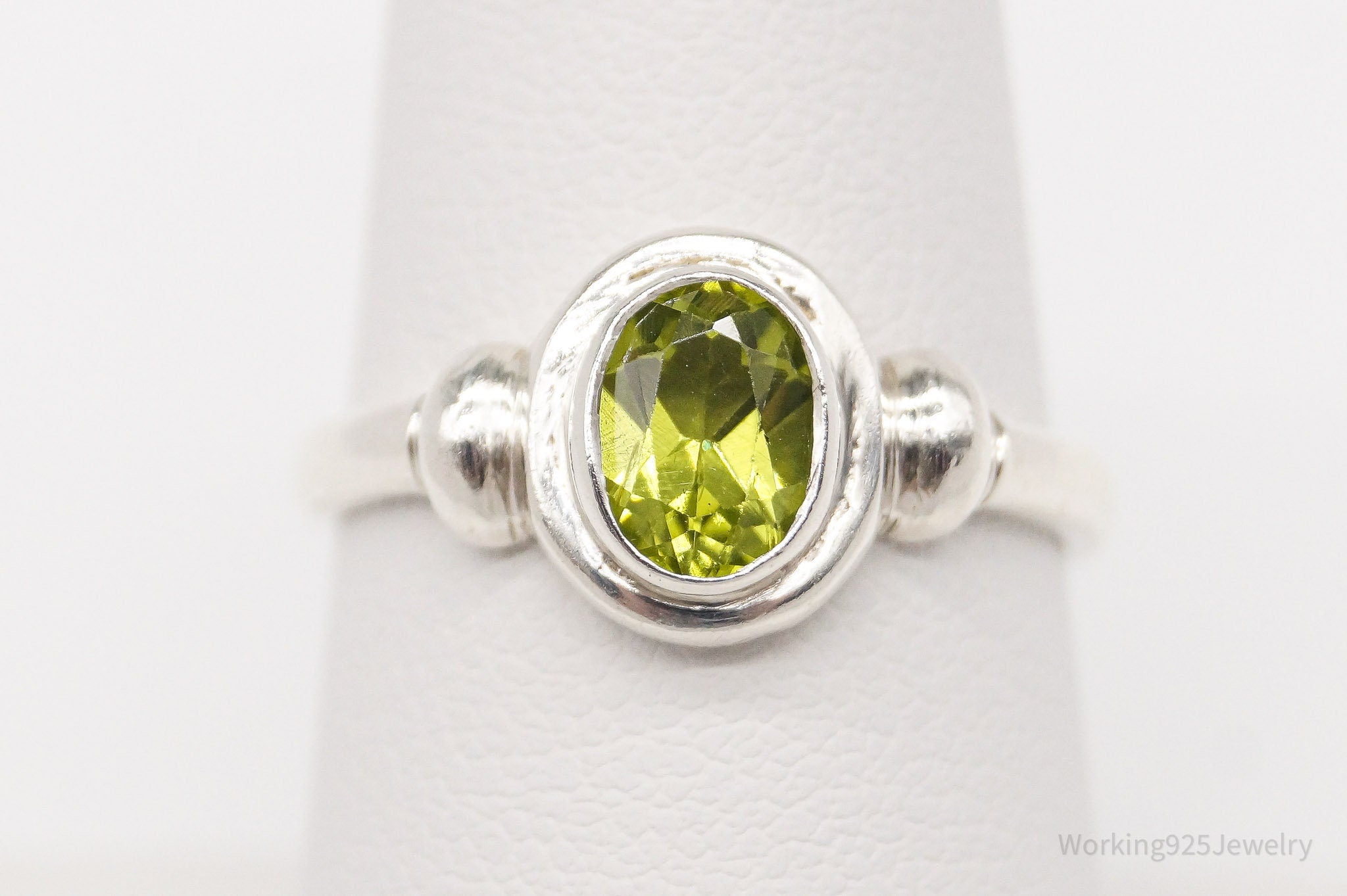 Vintage Peridot Sterling Silver Ring - Size 7.5