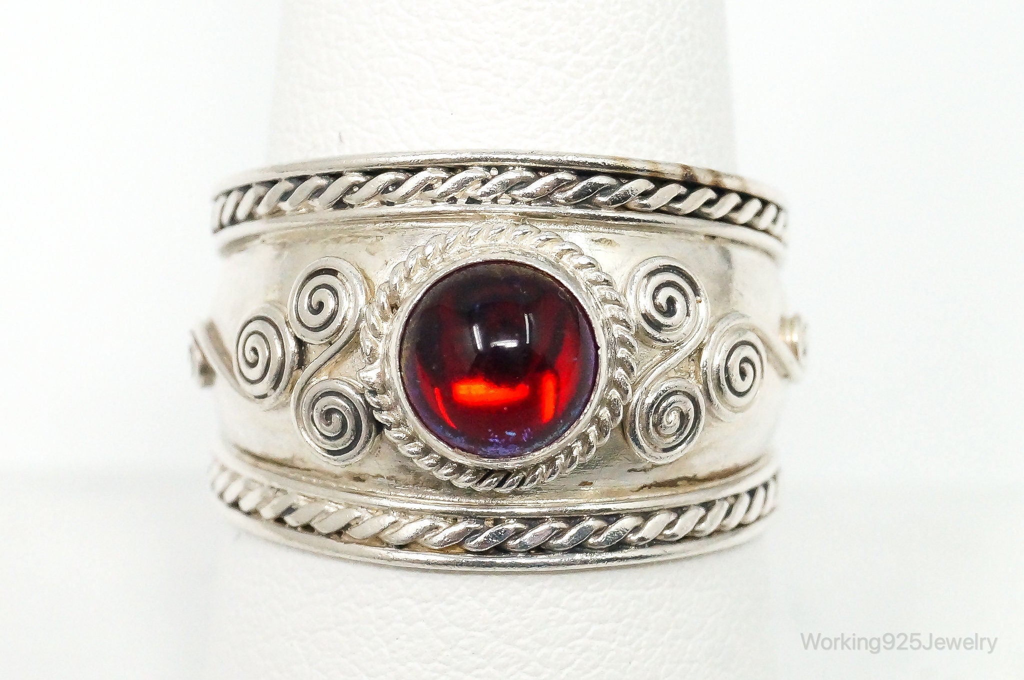 Vintage Garnet Sterling Silver Bali Ring - Size 9.5