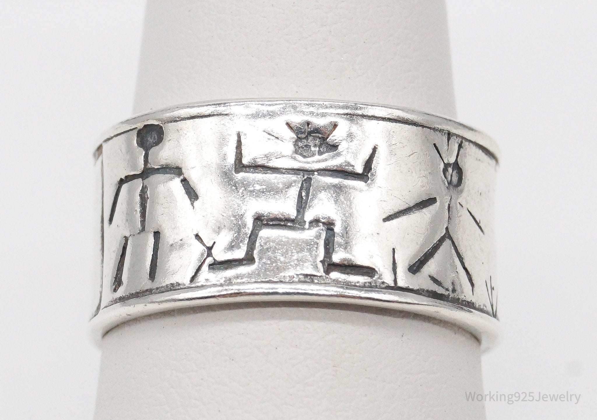 Vintage Designer Trades Southwestern Family Sterling Silver Ring - Size 7.25