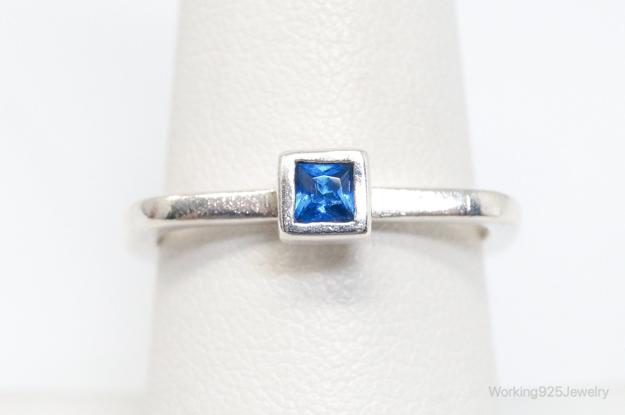 Vintage Blue Cubic Zirconia Sterling Silver Ring - SZ 7.75