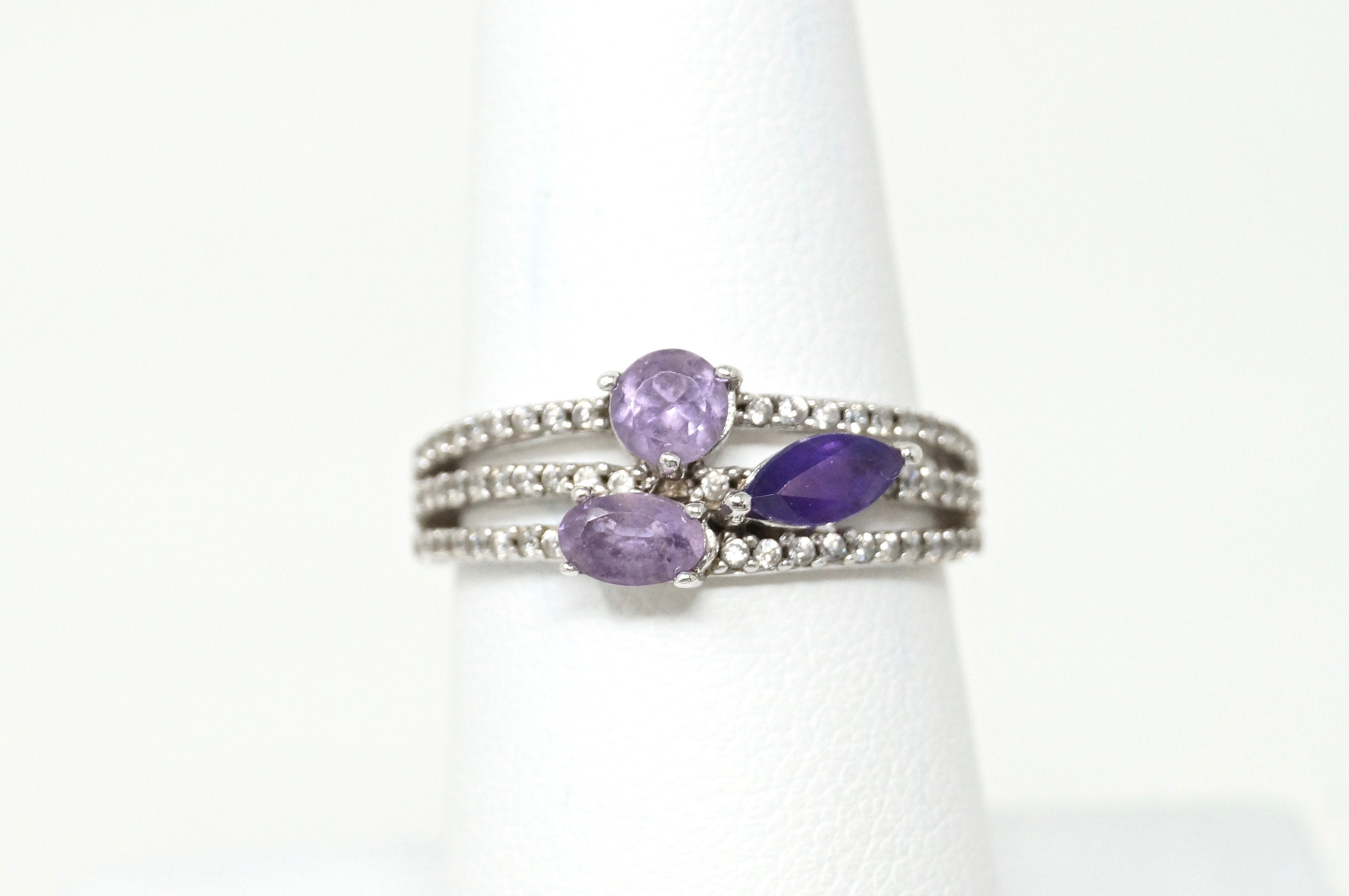 Lovely Vintage Designer RJ Amethyst Beaded Sterling Silver Ring - Size 7