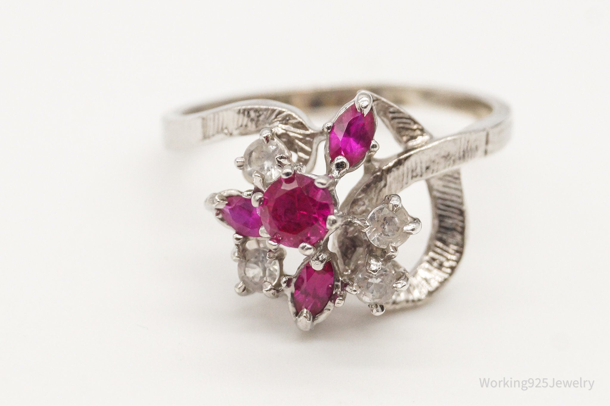 Vintage 1940s Ruby Cubic Zirconia Sterling Silver Ring - Size 8.25