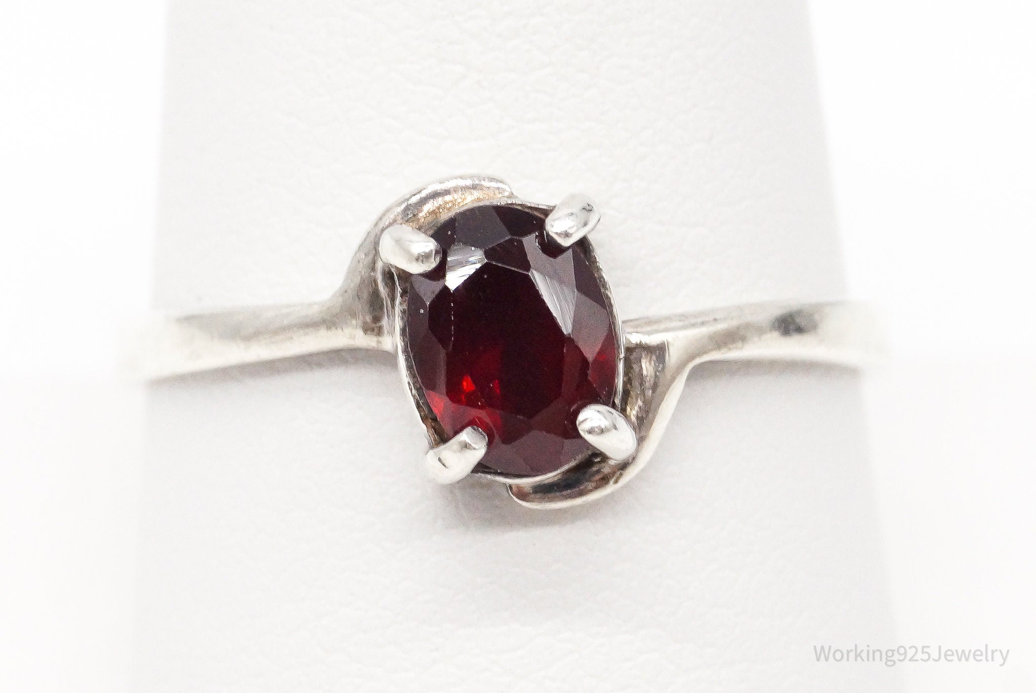 Vintage Garnet Sterling Silver Ring - Size 9