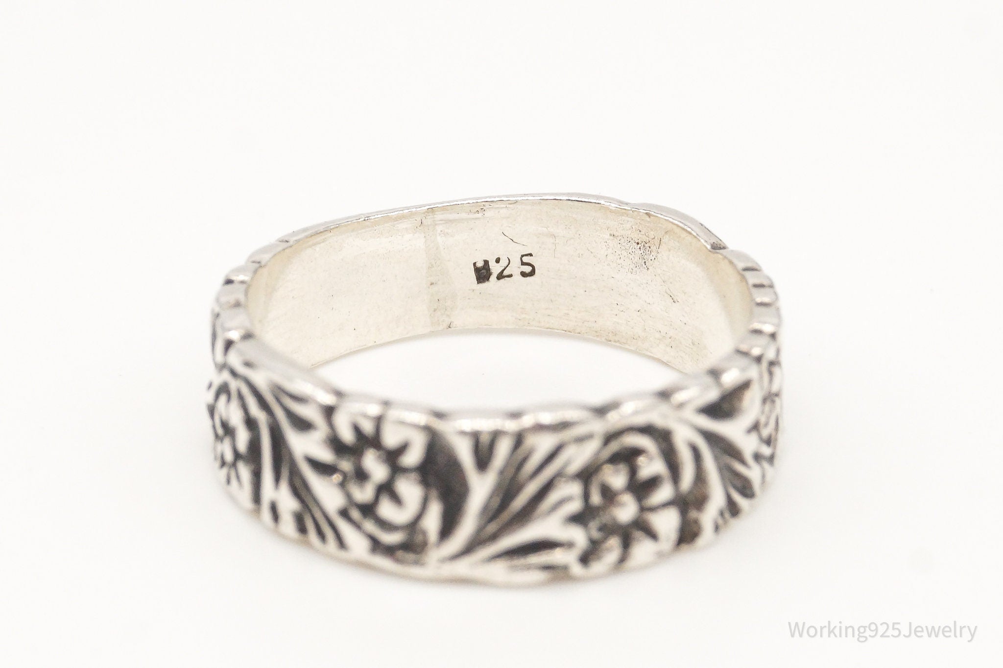 Vintage Flowers Sterling Silver Band Ring - Size 7.5