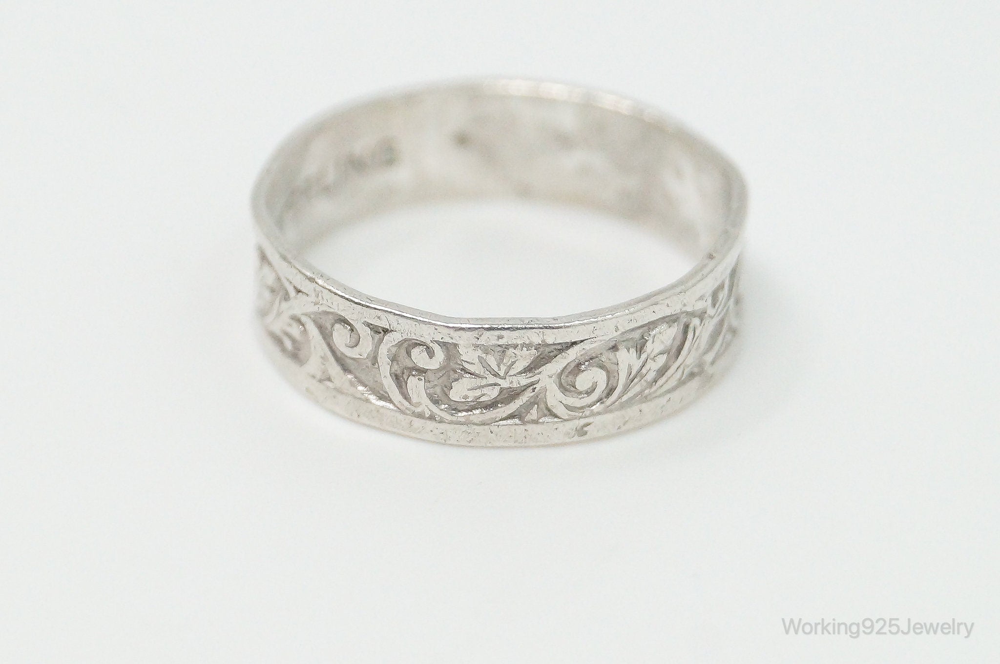 Antique Uncas MFG Co Floral Motif Sterling Silver Band Ring - Size 4