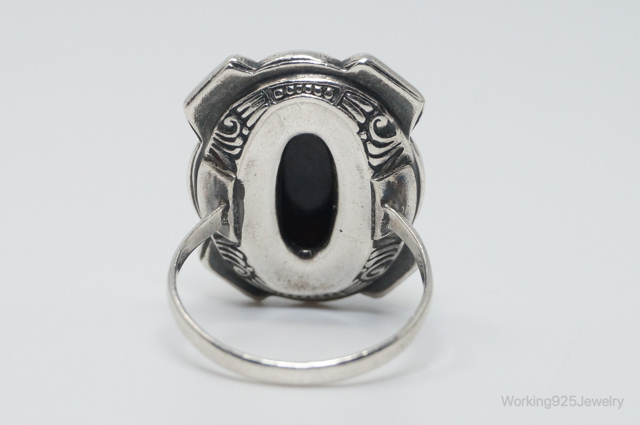 Antique Designer Uncas MFG CO Black Onyx Marcasite Sterling Silver Ring - SZ 7.5