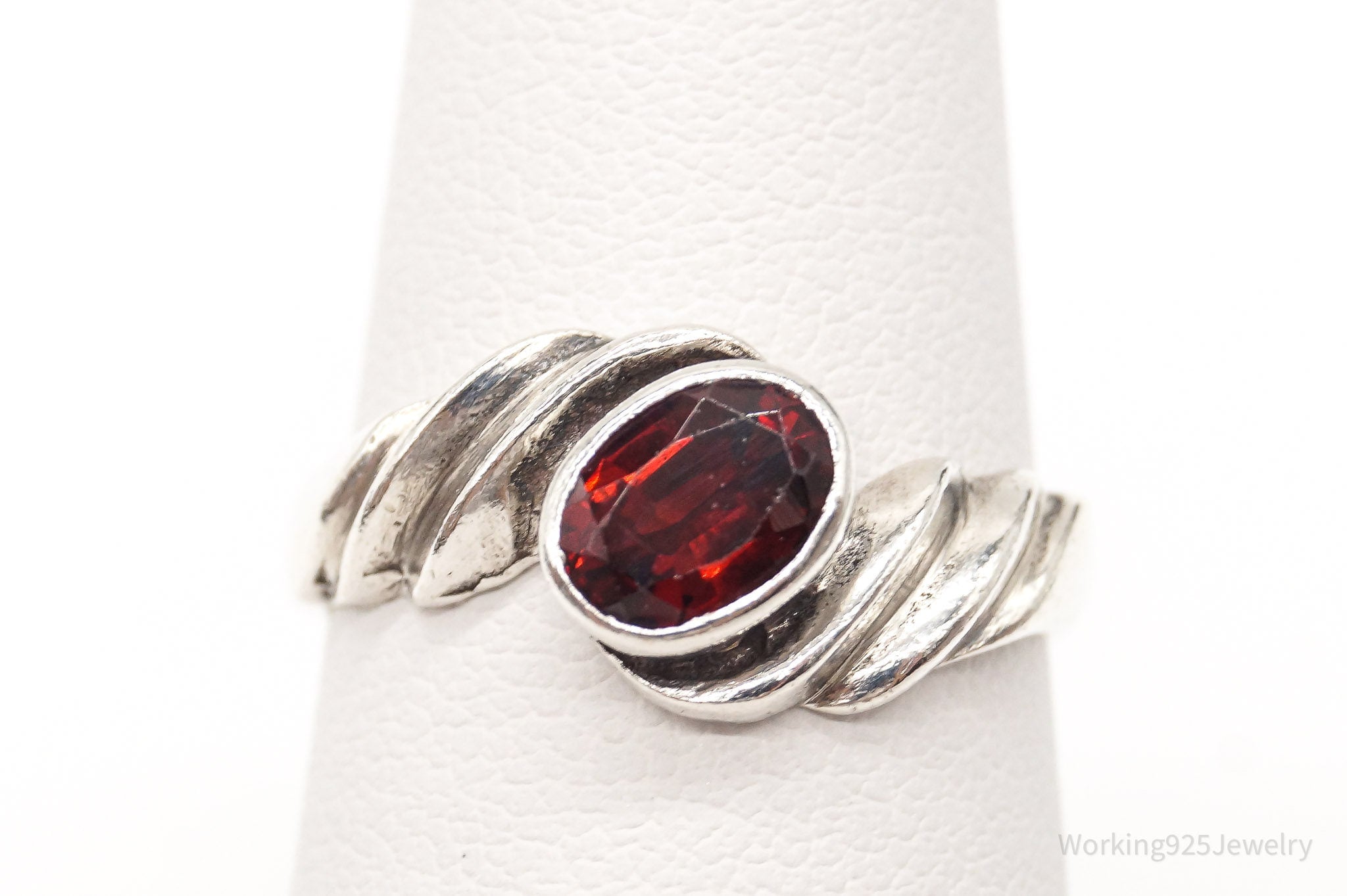 Vintage Garnet Sterling Silver Ring - Size 6.5