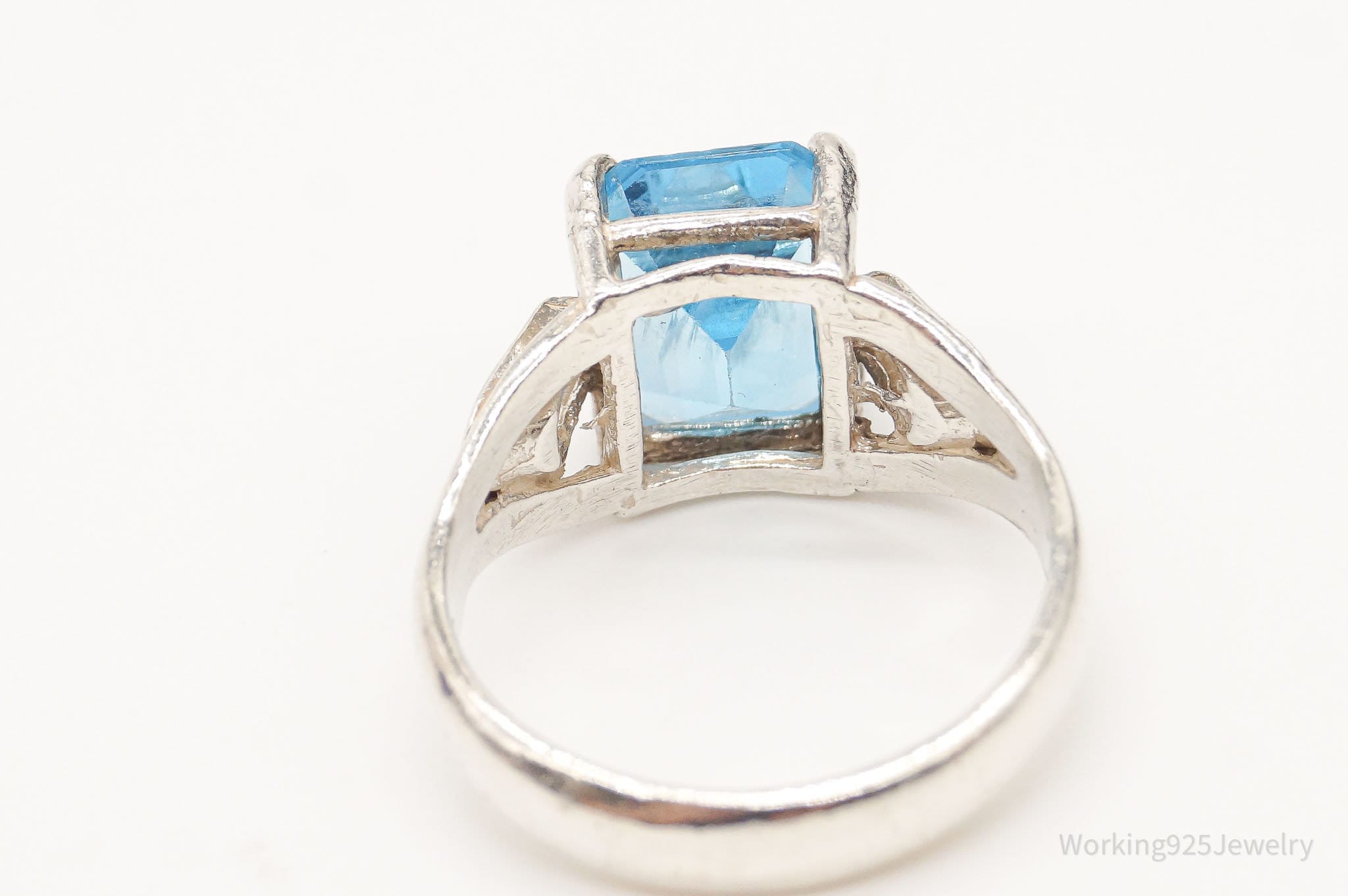 Vintage Blue Topaz Sterling Silver Ring - Size 8