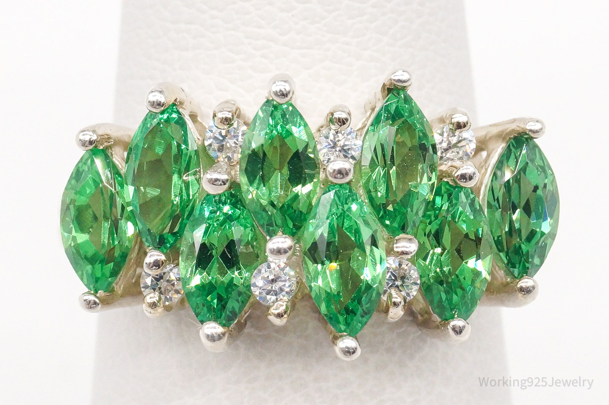 Vintage Green & White Cubic Zirconia Sterling Silver Ring - Size 5