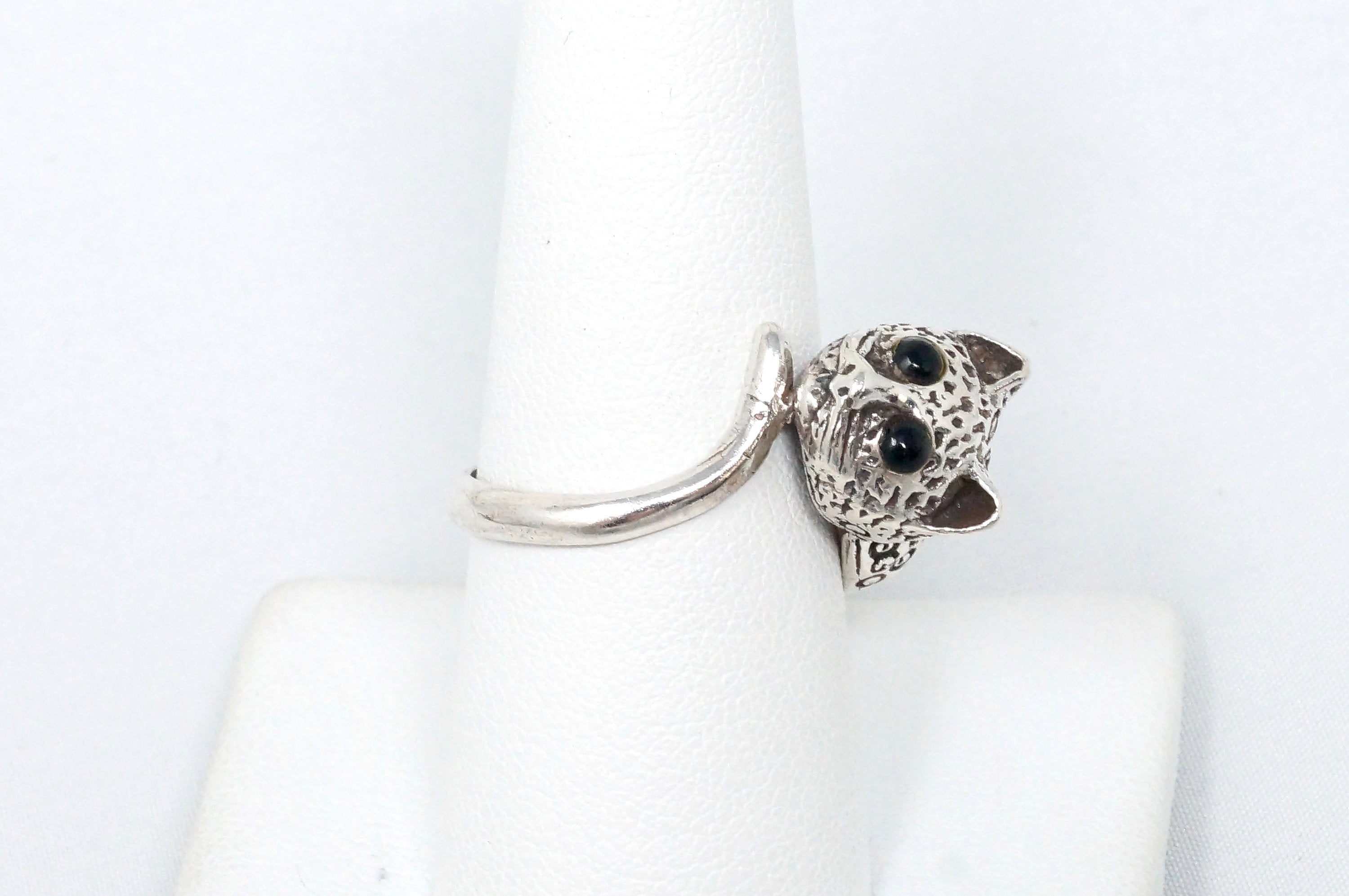 Vintage Black Onyx Cat Lover Kitty Kitten Sterling Silver Wrap Ring Size 8.75