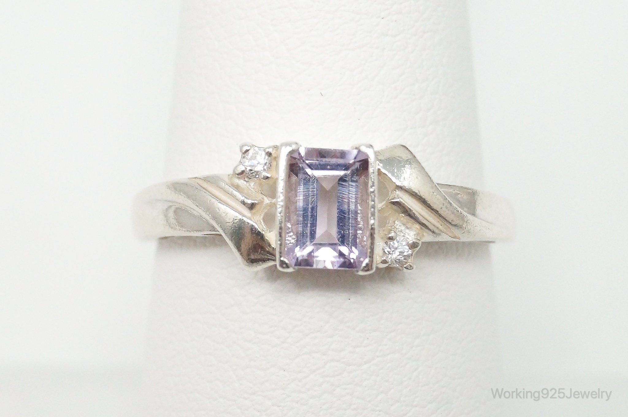 Vintage Avon Amethyst Cubic Zirconia Sterling Silver Band Ring - Size 8