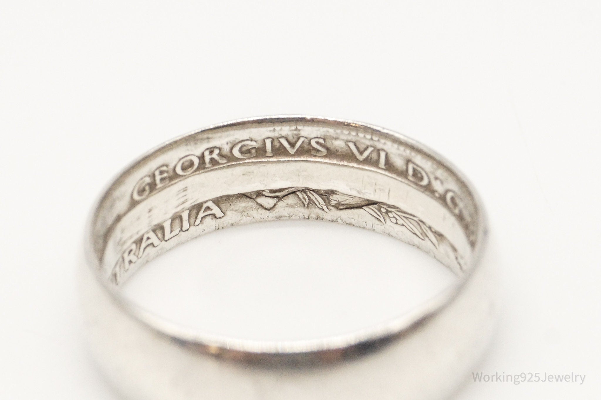 Vintage Australia Coin Silver Ring - Size 9.25