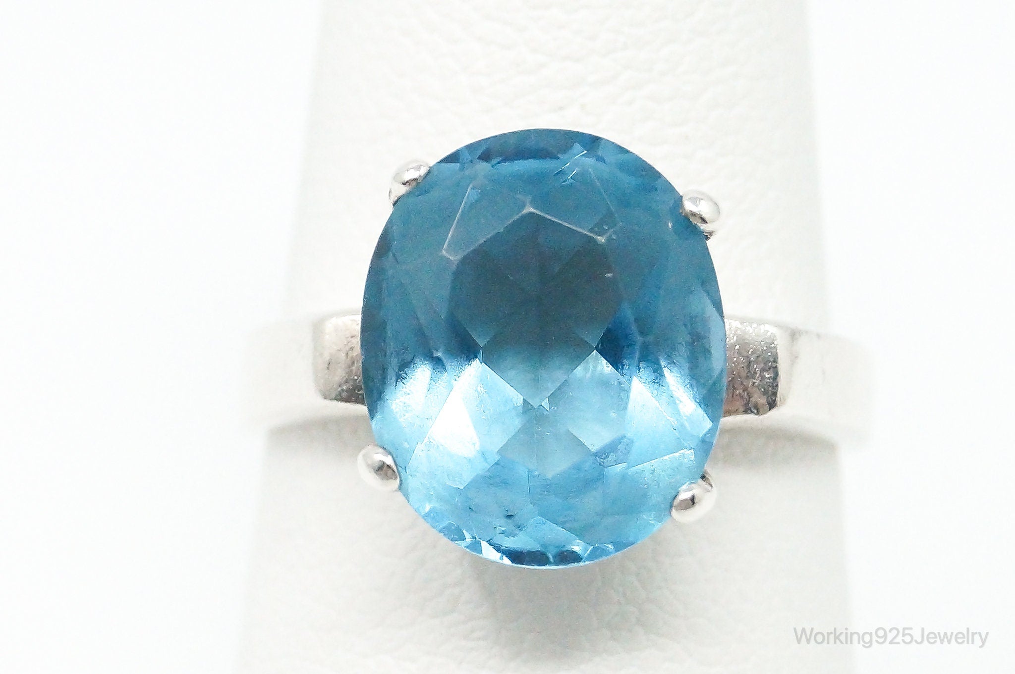 Vintage Blue Topaz Sterling Silver Ring - Size 6.75