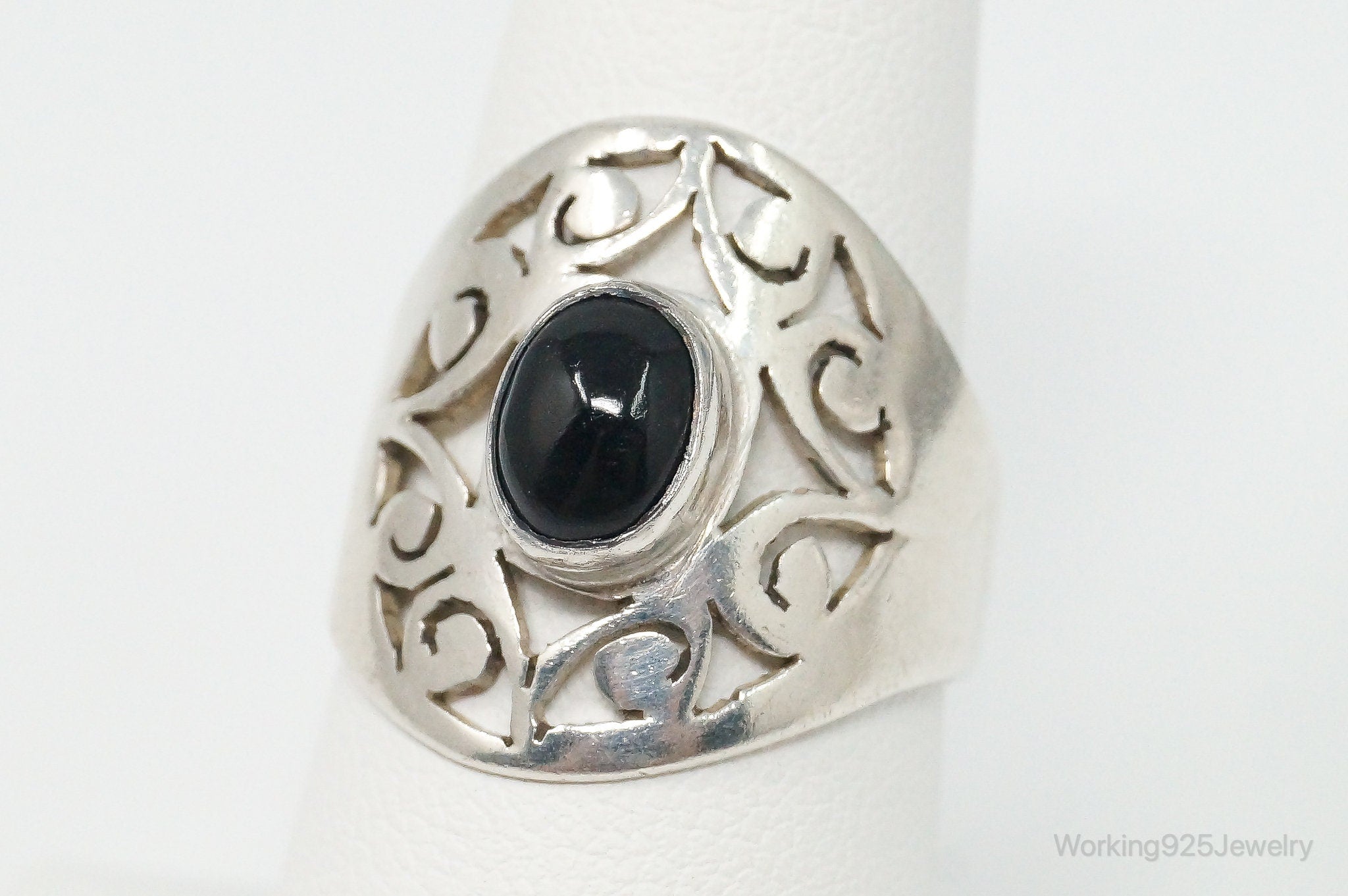 Vintage Black Onyx Sterling Silver Ring - Size 8