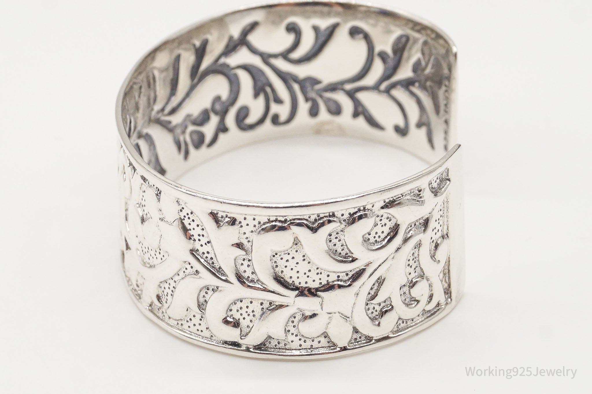 Vintage Designer Silpada Ahead Of The Curve Sterling Silver Cuff Bracelet