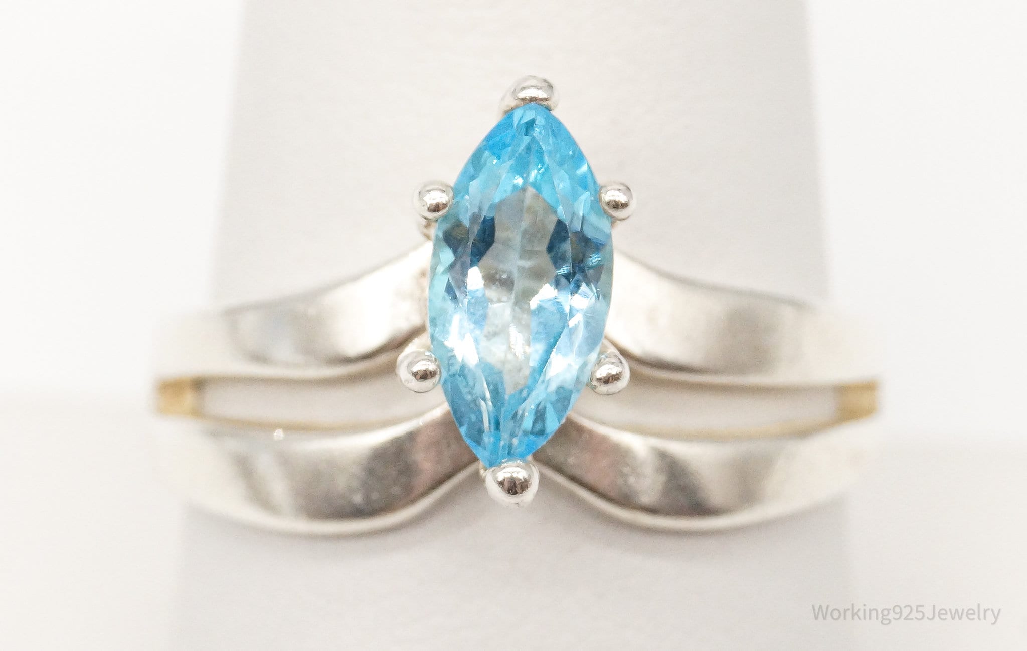 Vintage Blue Topaz Sterling Silver Ring - Size 8.75