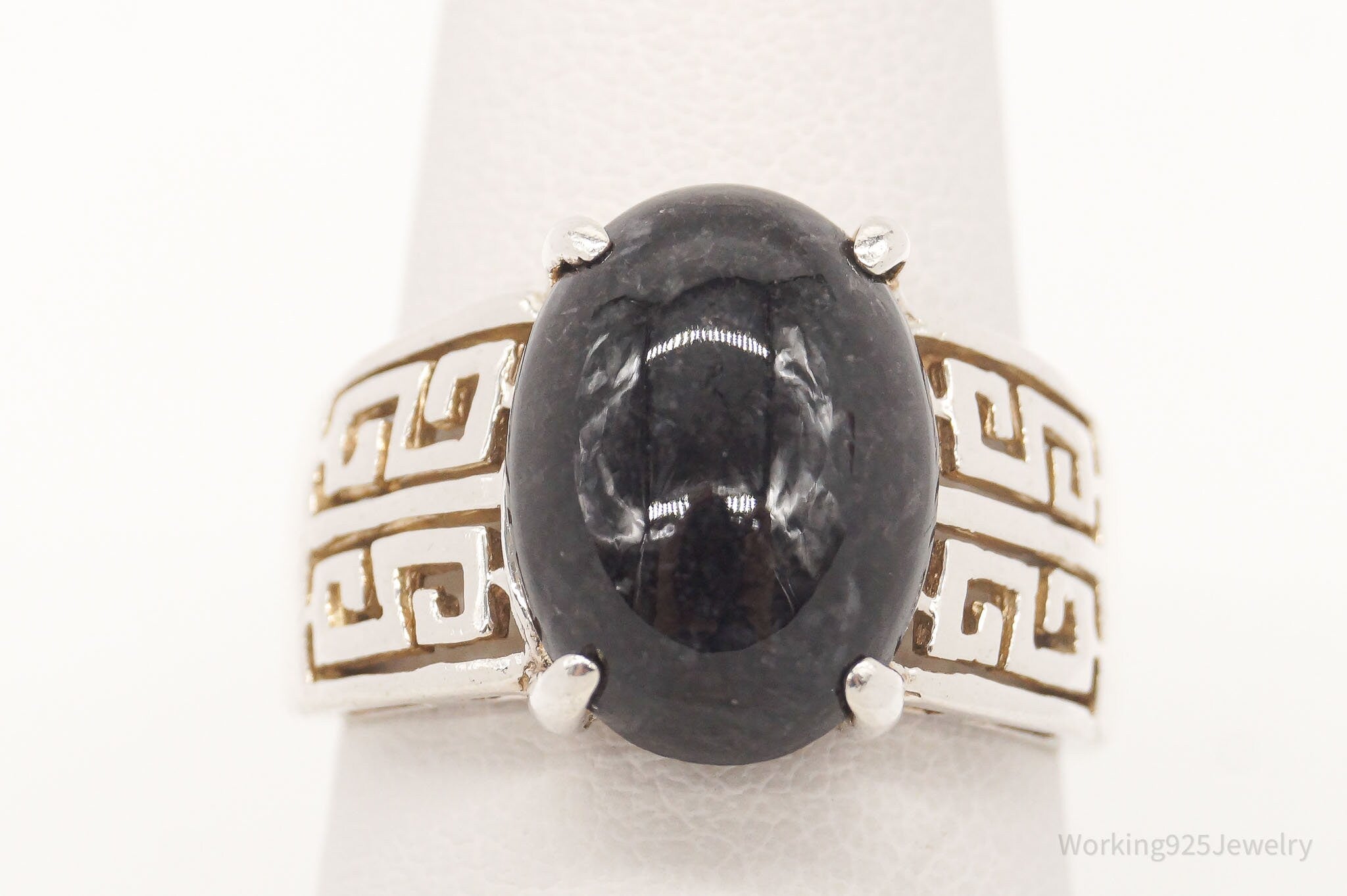 Vintage Black Stone Sterling Silver Ring - Size 7