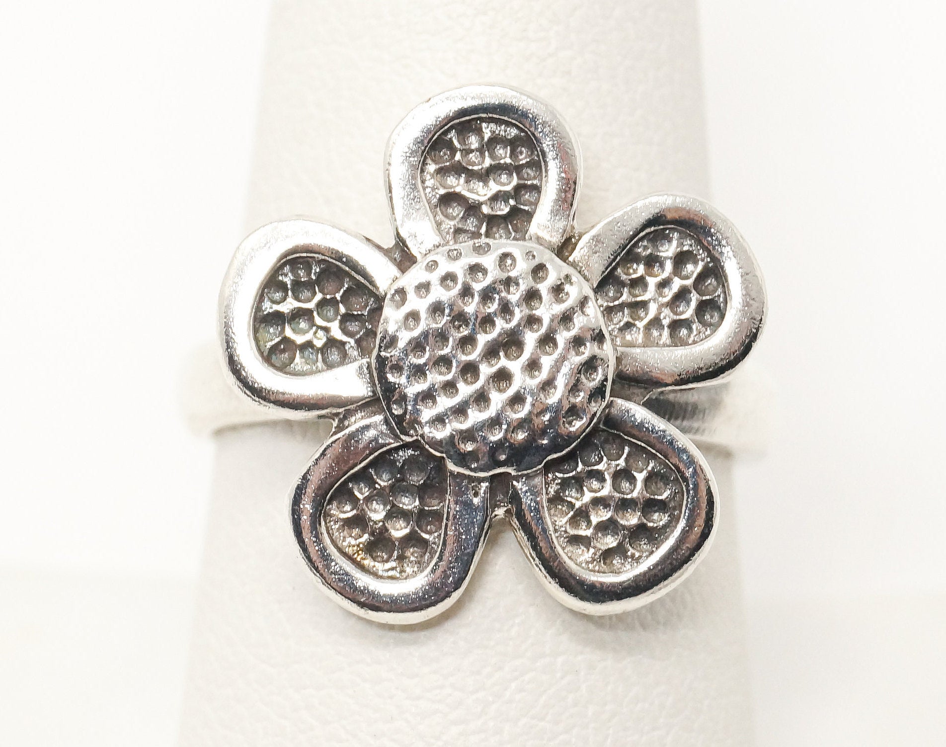 Vintage 3D Flower Sterling Silver Ring - Size 8.5