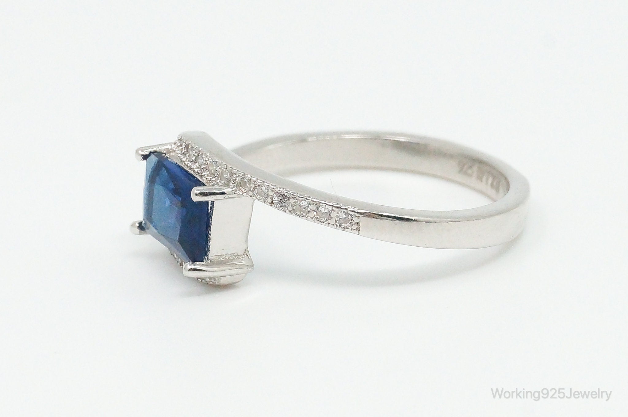 Lab Sapphire Cubic Zirconia Sterling Silver Ring - Size 8.75