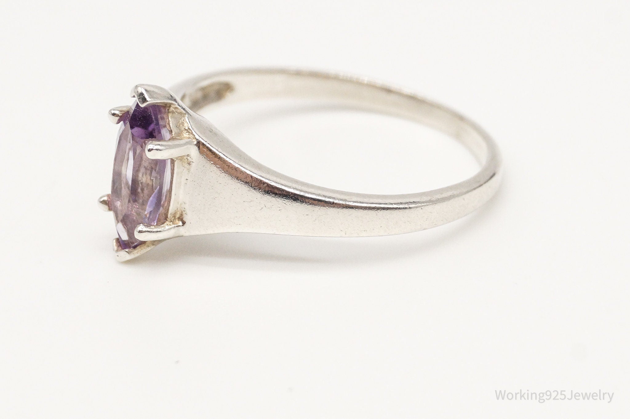 Vintage Amethyst Sterling Silver Ring - Size 9