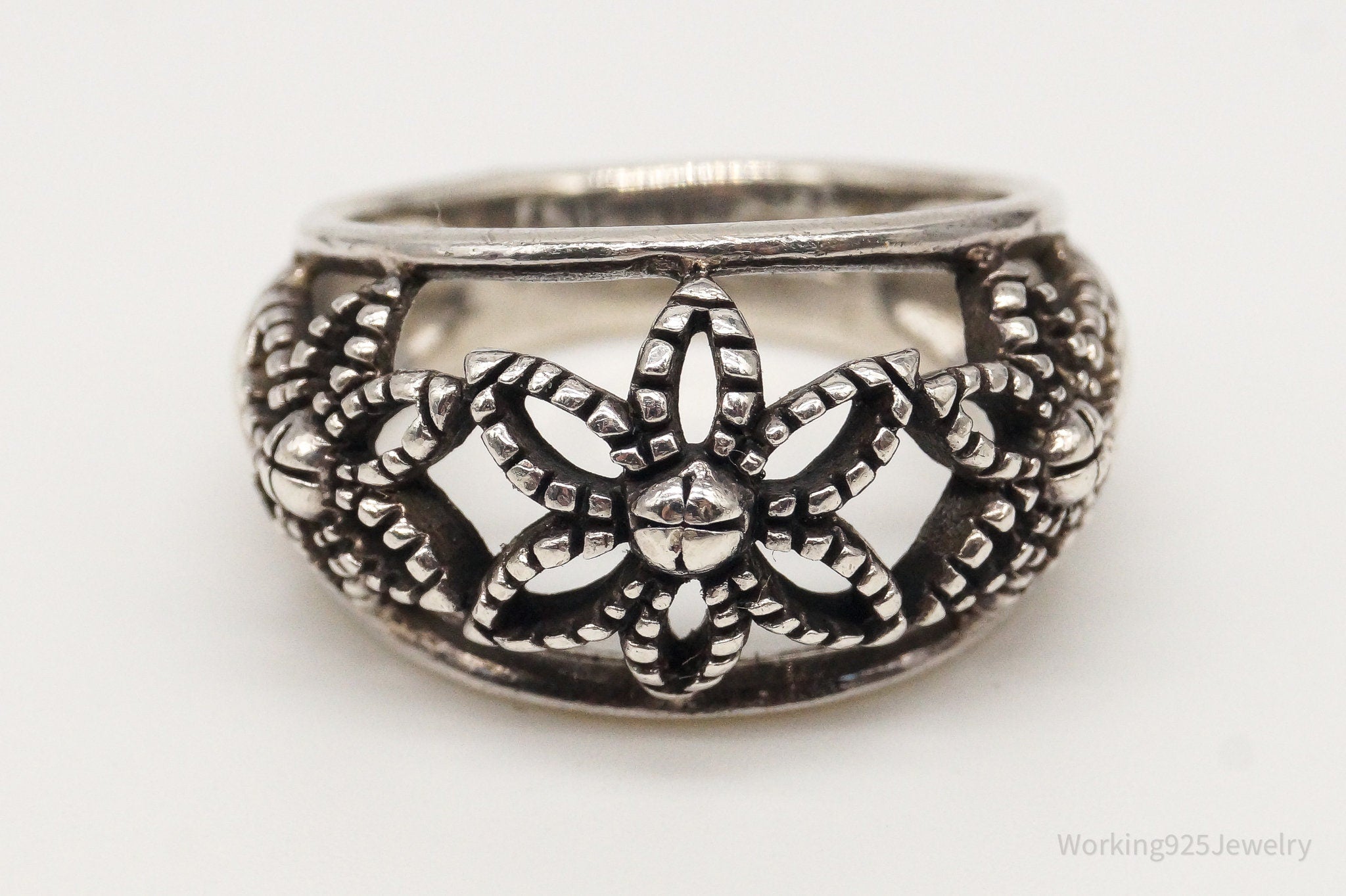 Vintage Flowers Cut Out Sterling Silver Band Ring Size 5.75