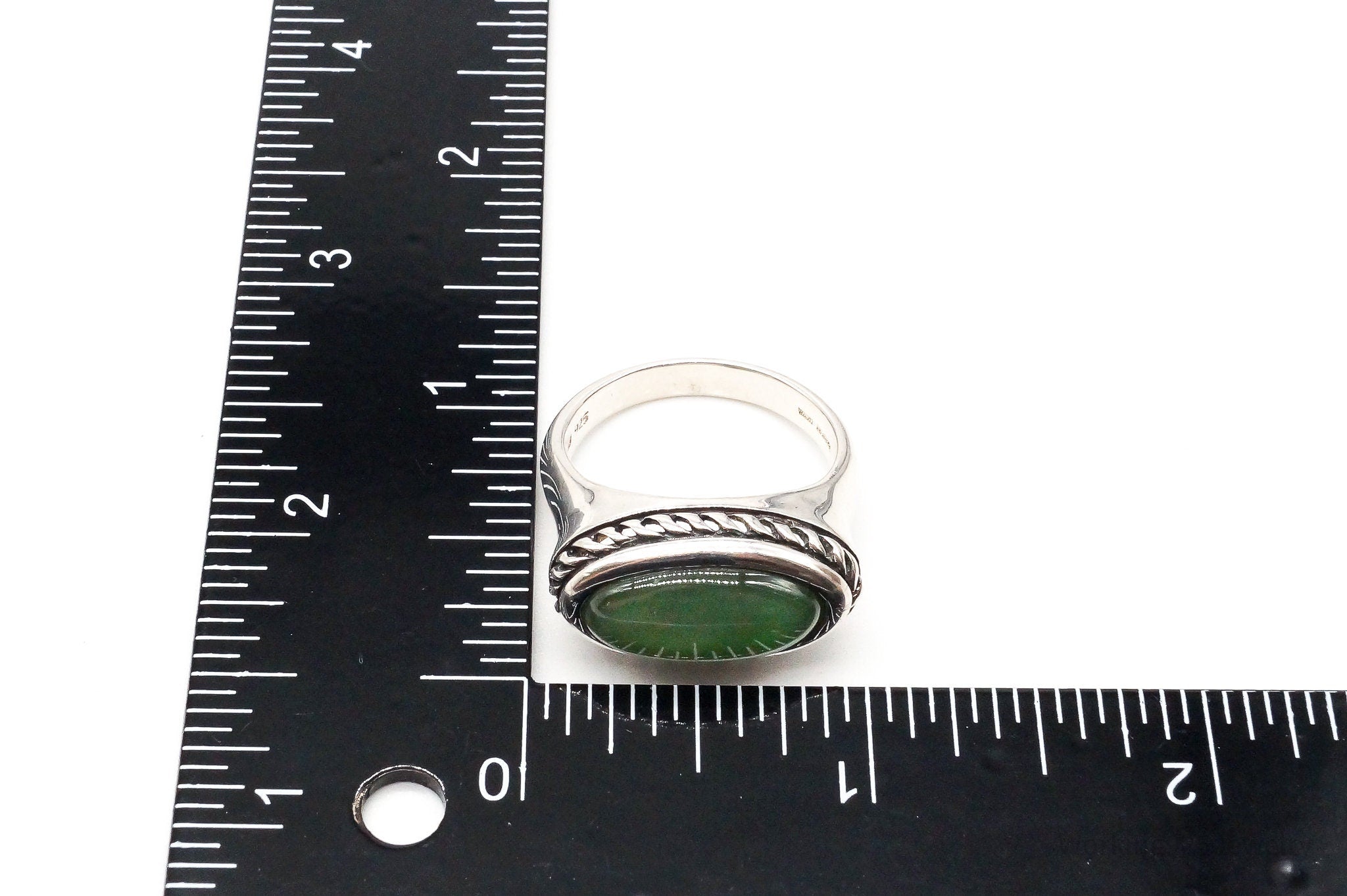 Vintage Jade Sterling Silver Ring - Size 11.25