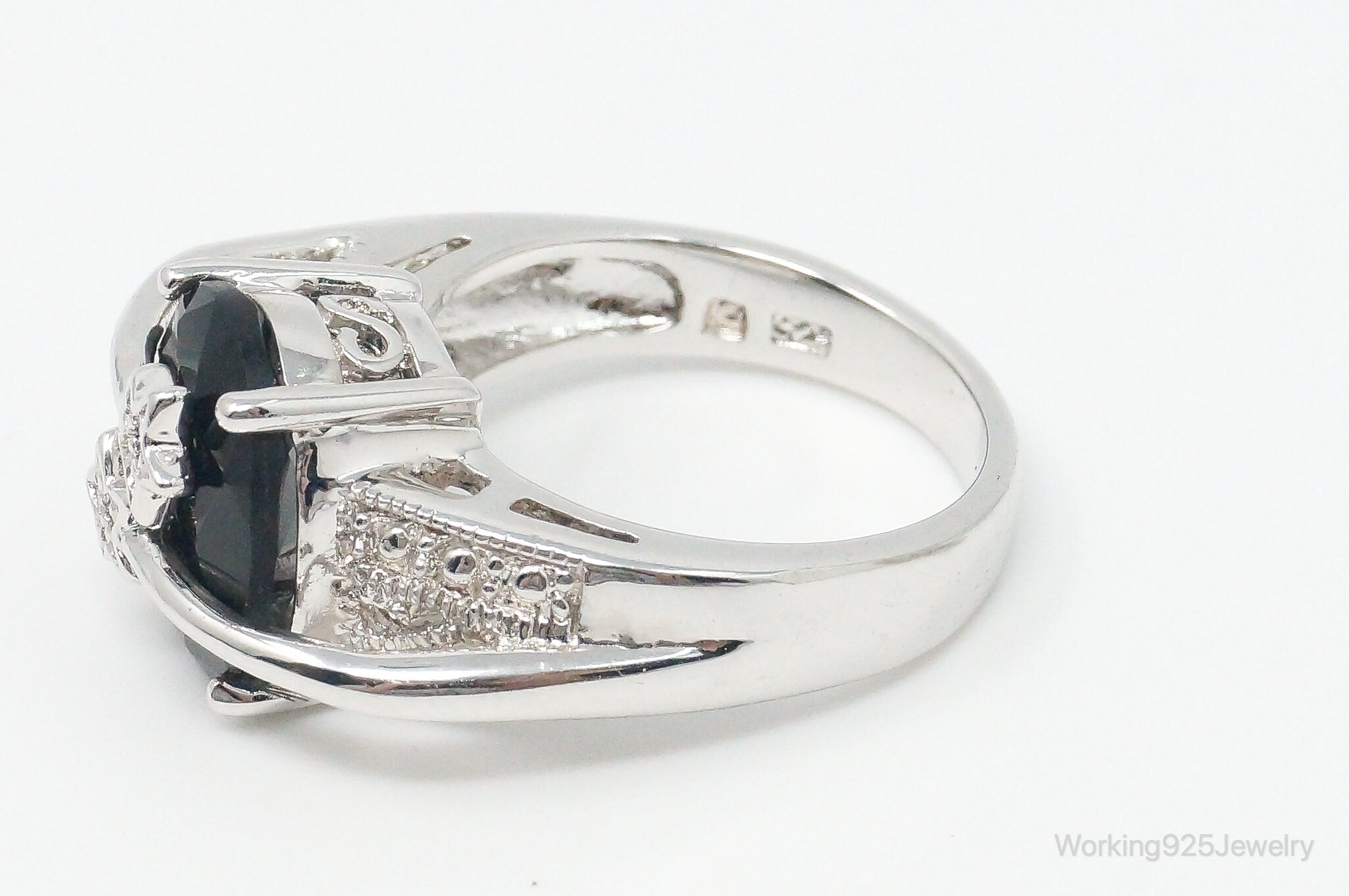 Black Onyx Cubic Zirconia Shooting Stars Sterling Silver Ring - Size 6