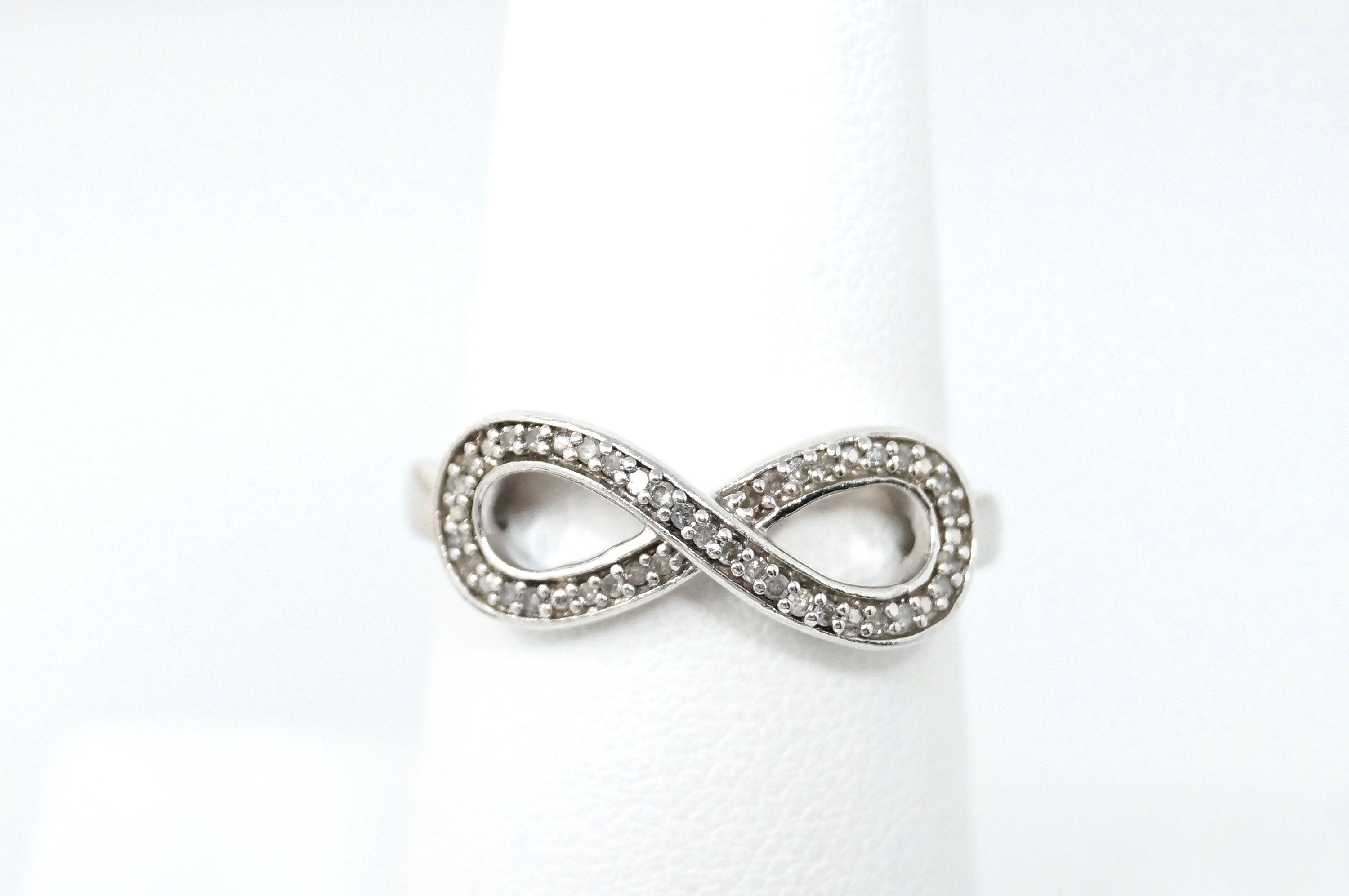 Vintage Diamond Infinity Sterling Silver Ring - Size 7