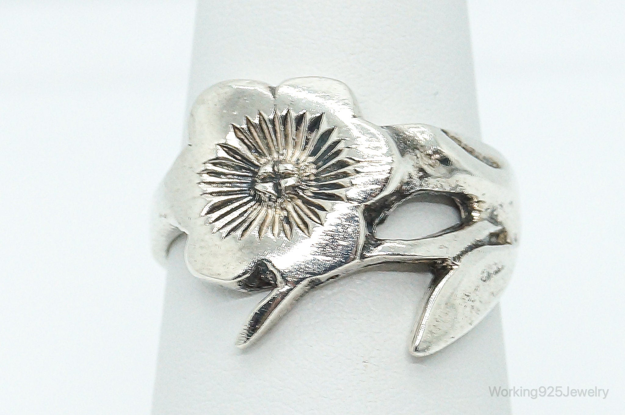 Vintage Flower Sterling Silver Ring - Size 5.75