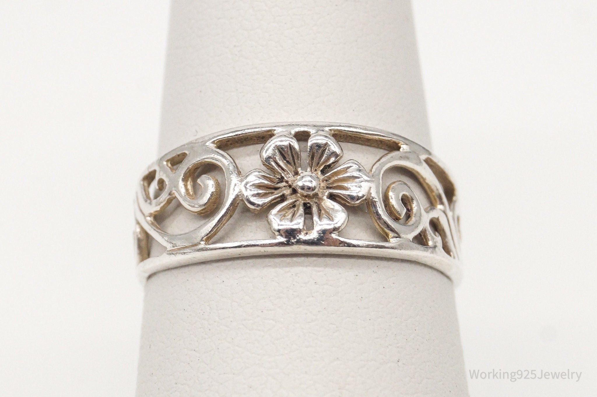 Vintage Flower Sterling Silver Band Ring - Size 6