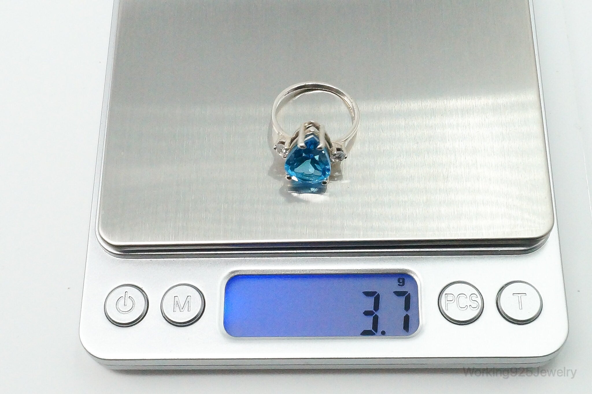 Vintage Blue Topaz Cubic Zirconia Sterling Silver Ring - Size 7.75