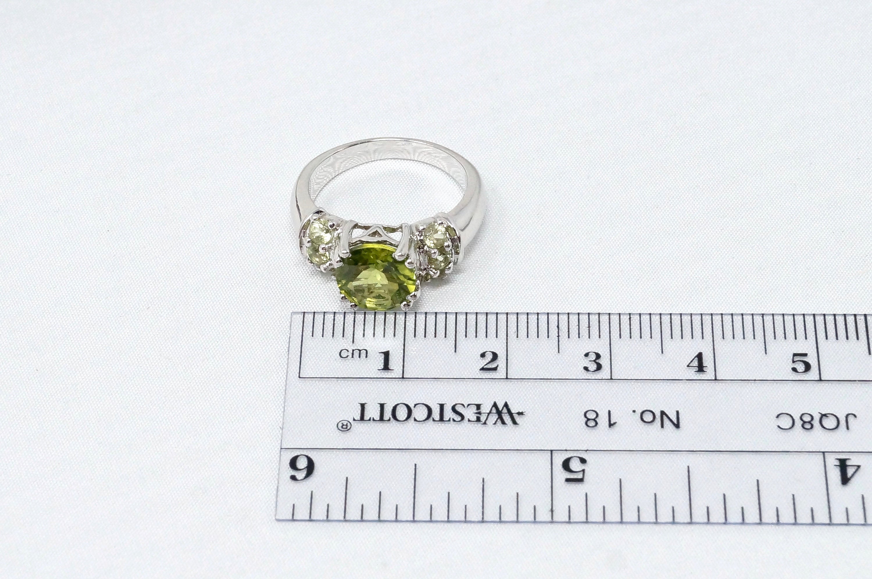 Vintage Art Deco Style Designer Large Green Peridot Sterling Silver Ring Size 5