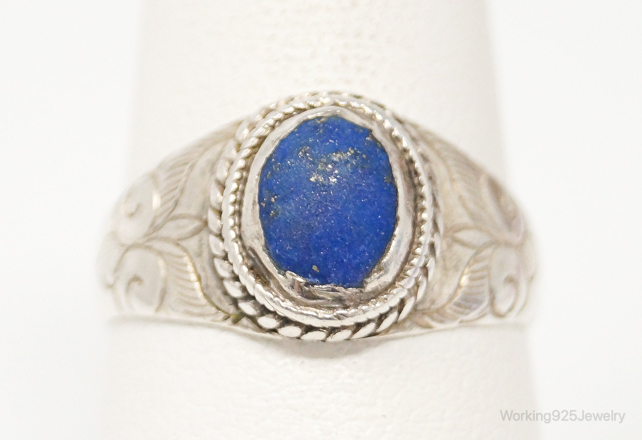 Vintage Blue Lapis Lazuli Art Nouveau Etched Sterling Silver Ring - Size 7.75