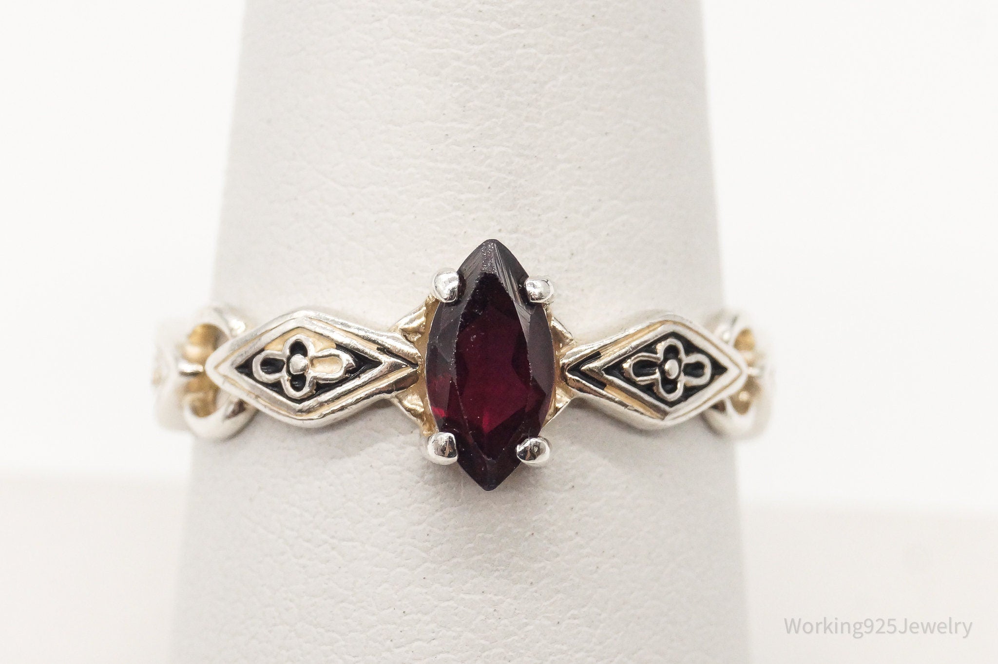 Vintage Designer RJ Rhodolite Garnet Sterling Silver Ring - SZ 8