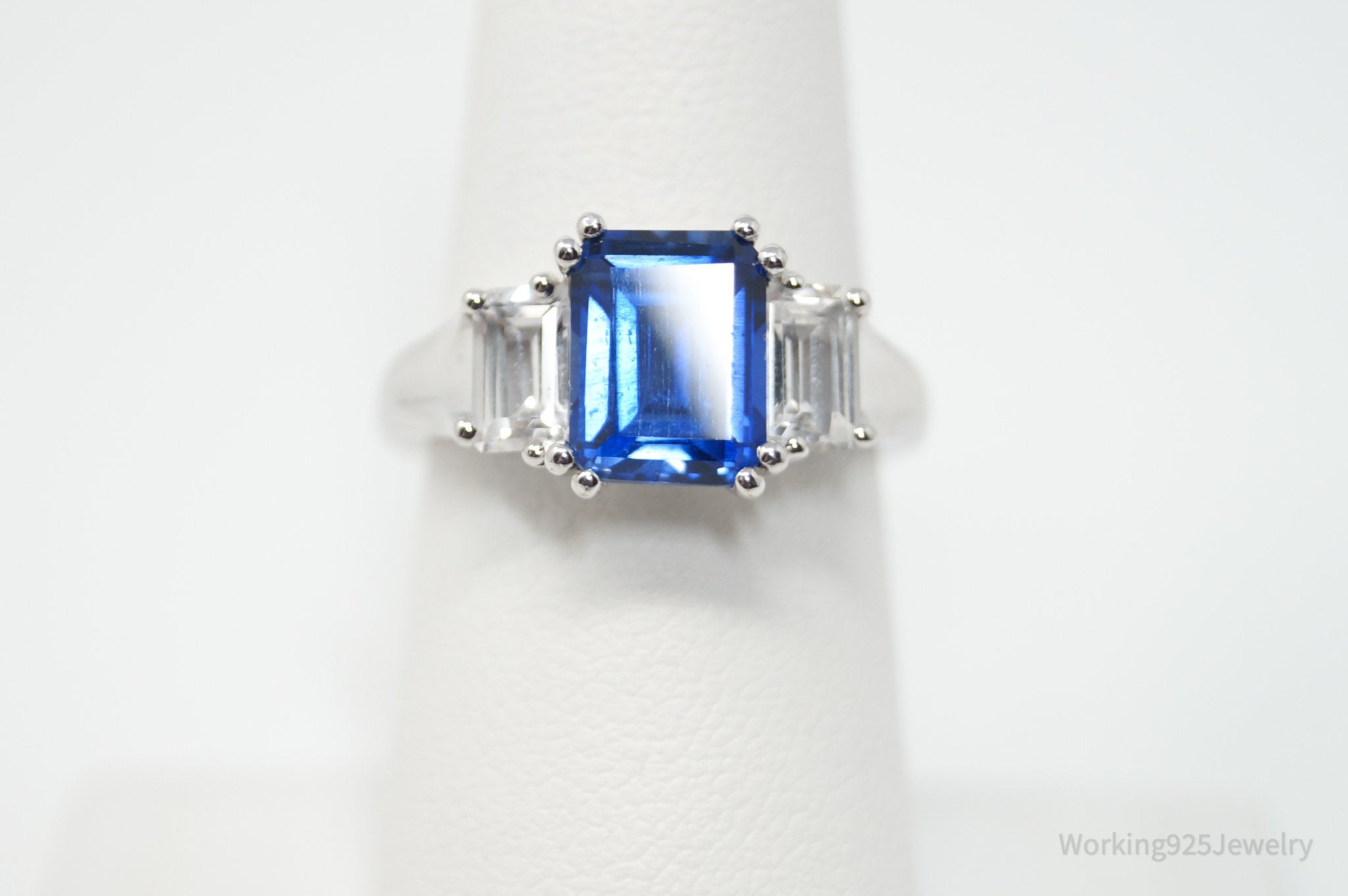 Vintage Designer SAI Blue Glass CZ Sterling Silver Ring - Size 6.5