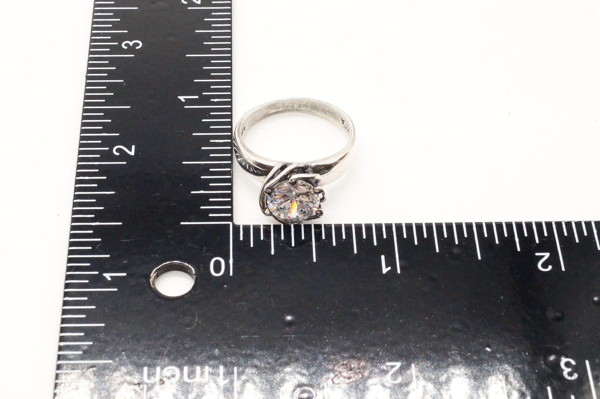 Vintage Cubic Zirconia Sterling Silver Ring - Size 7.75