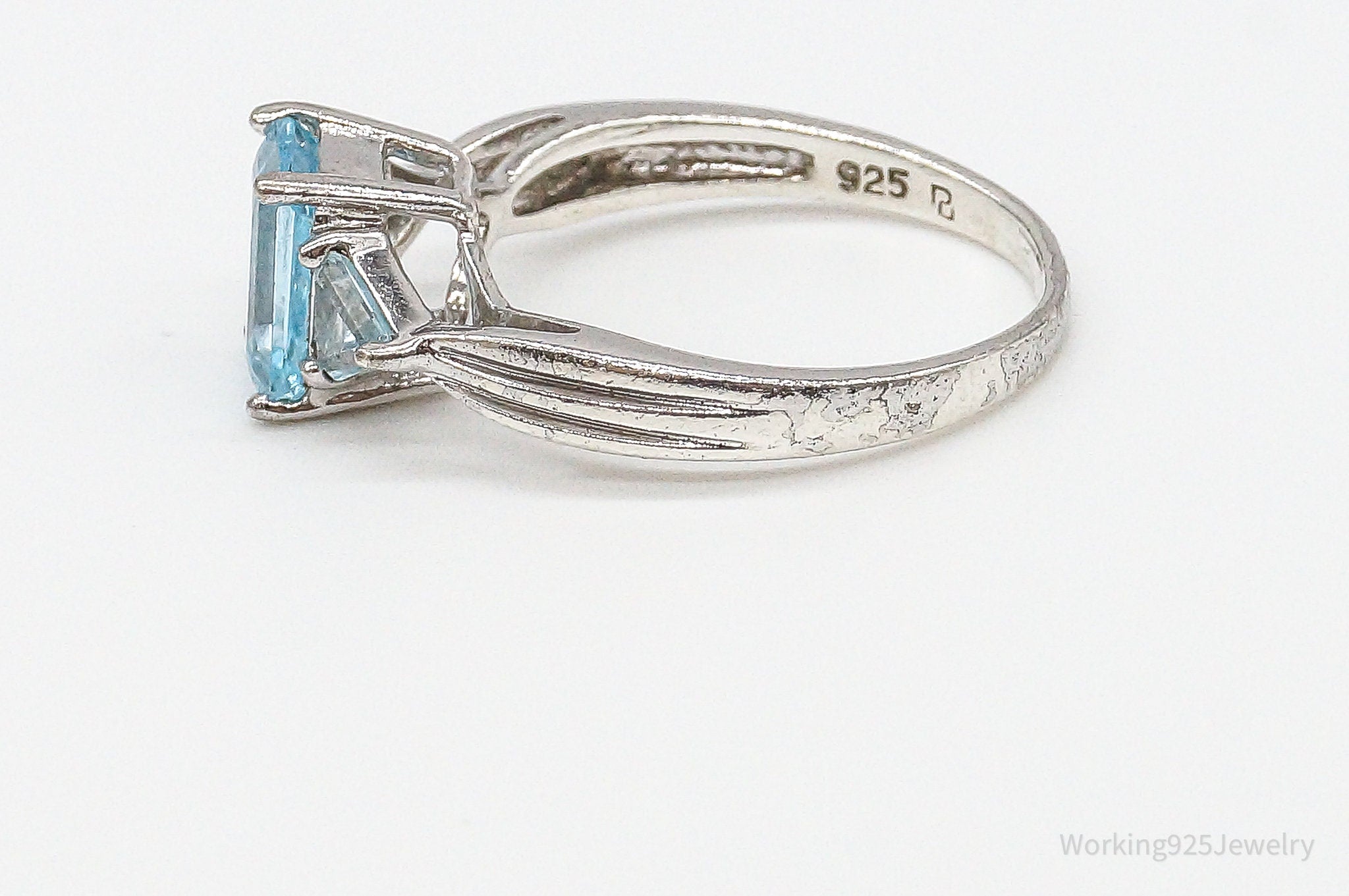 Vintage Blue Topaz Sterling Silver Ring - Size 8