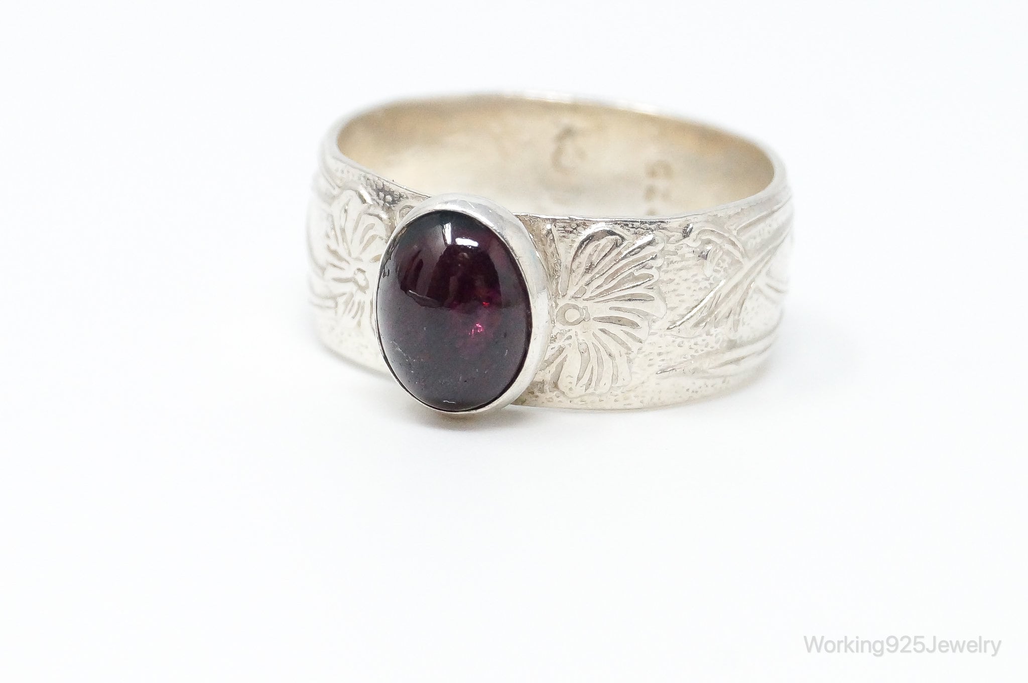 Vintage Designer SAUCY Garnet Ring Sterling Silver - Size 6.5