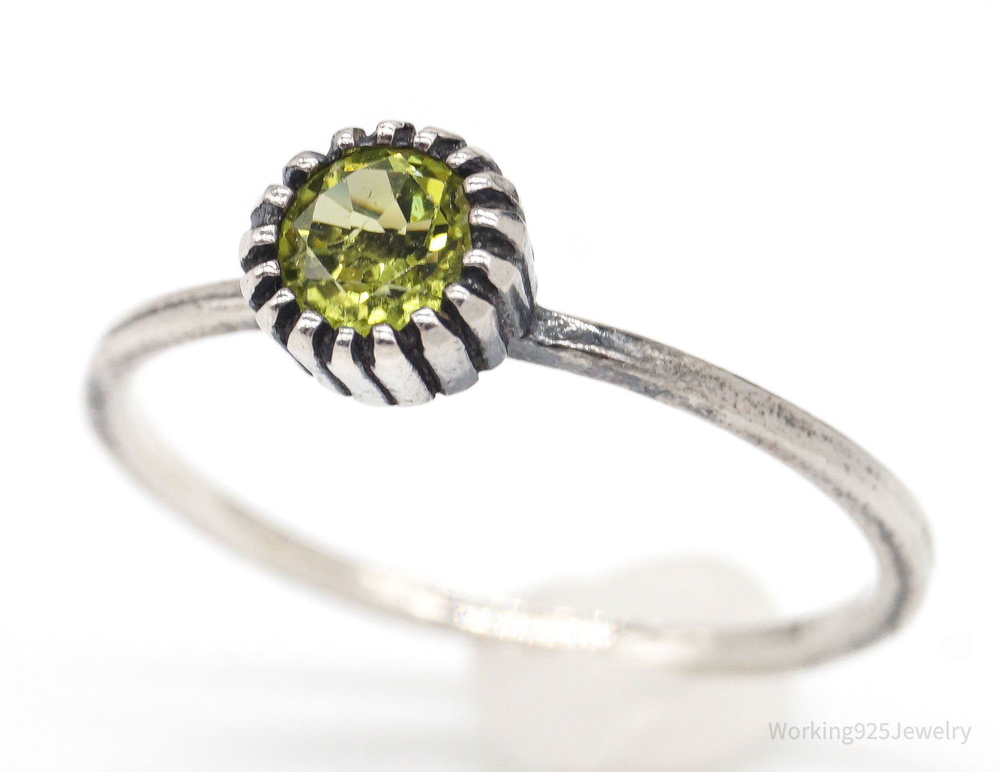 Vintage Israel Designer Paz PZ Peridot Sterling Silver Ring - Size 10