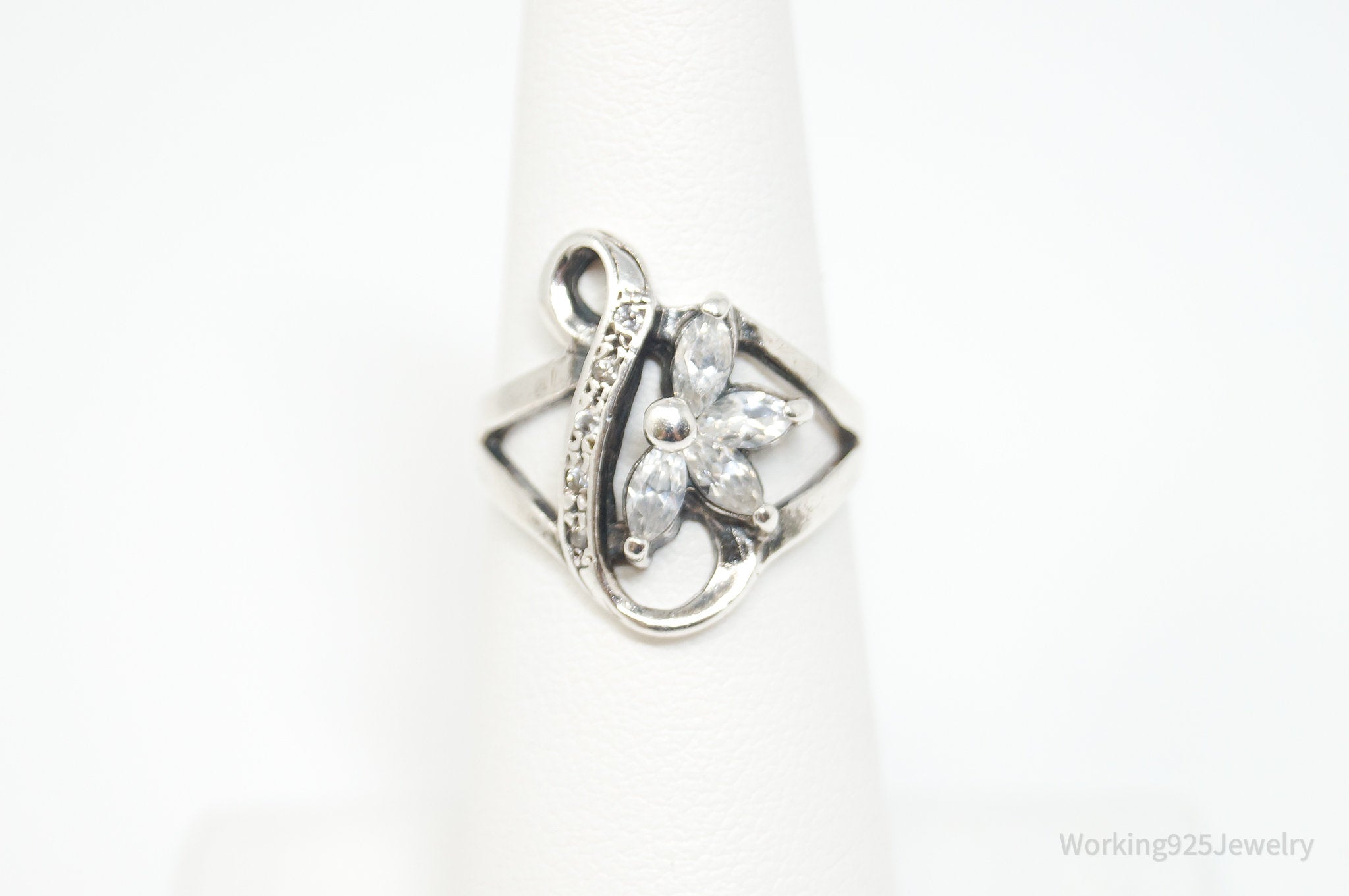 Vintage Art Deco Cubic Zirconia Floral Sterling Silver Ring - Sz 5.75