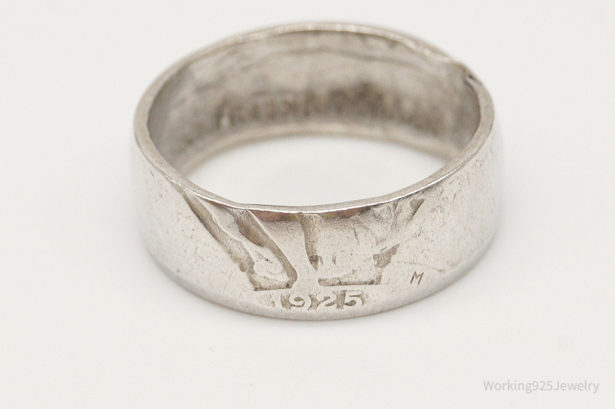 Vintage 1925 Standing Liberty Quarter Dollar Coin Silver Ring - Size 6.75