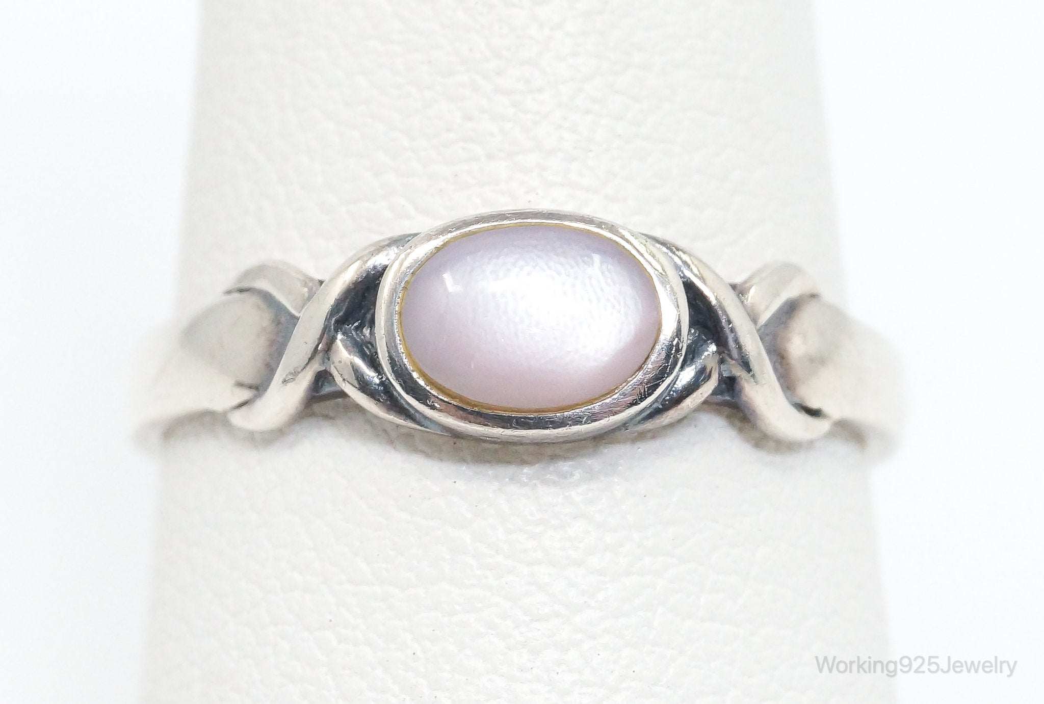 Designer BOMA Pink Mother Of Pearl Sterling Silver Ring - SZ 8