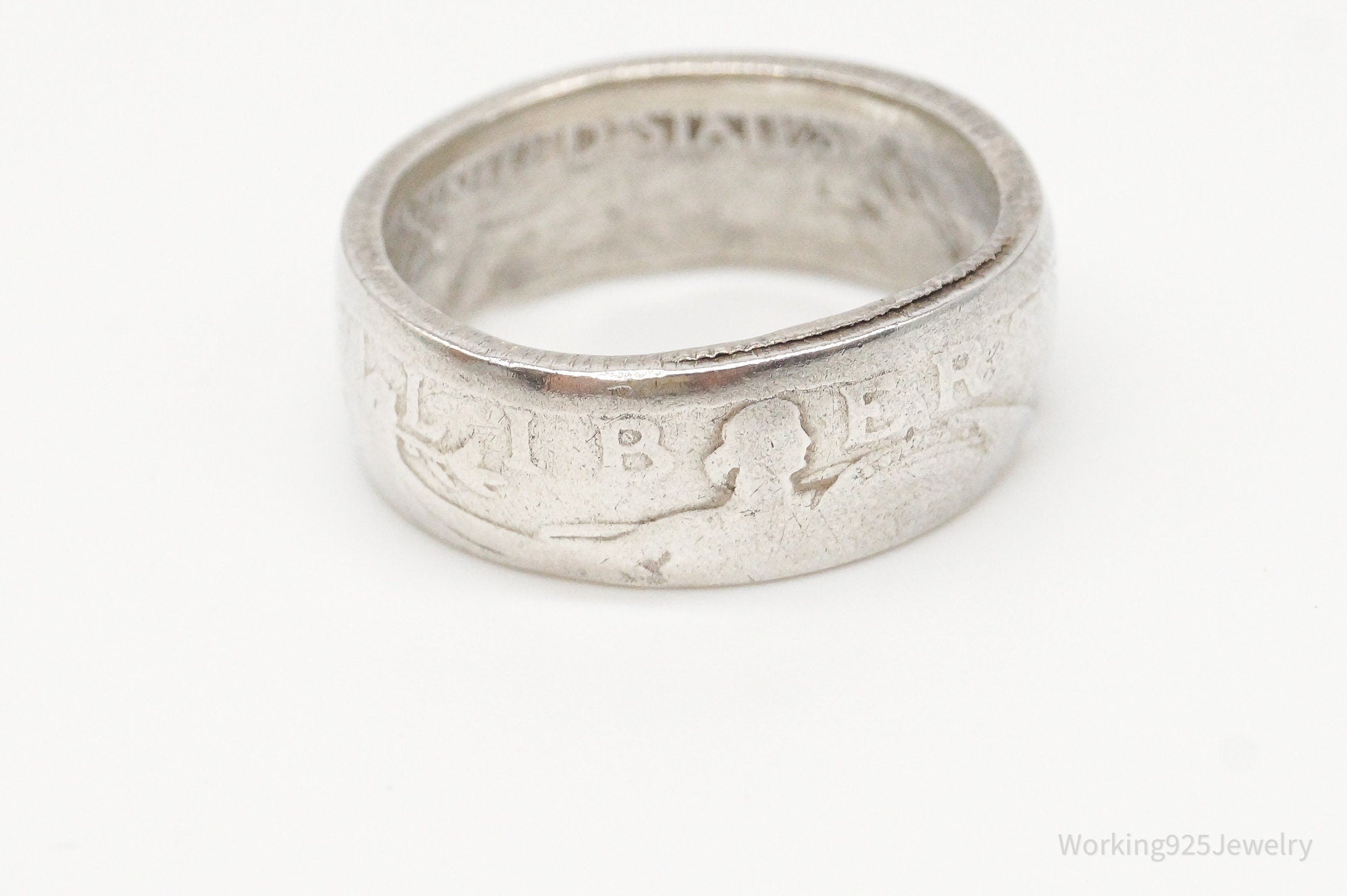 Vintage 1925 Standing Liberty Quarter Dollar Coin Silver Ring - Size 6.75