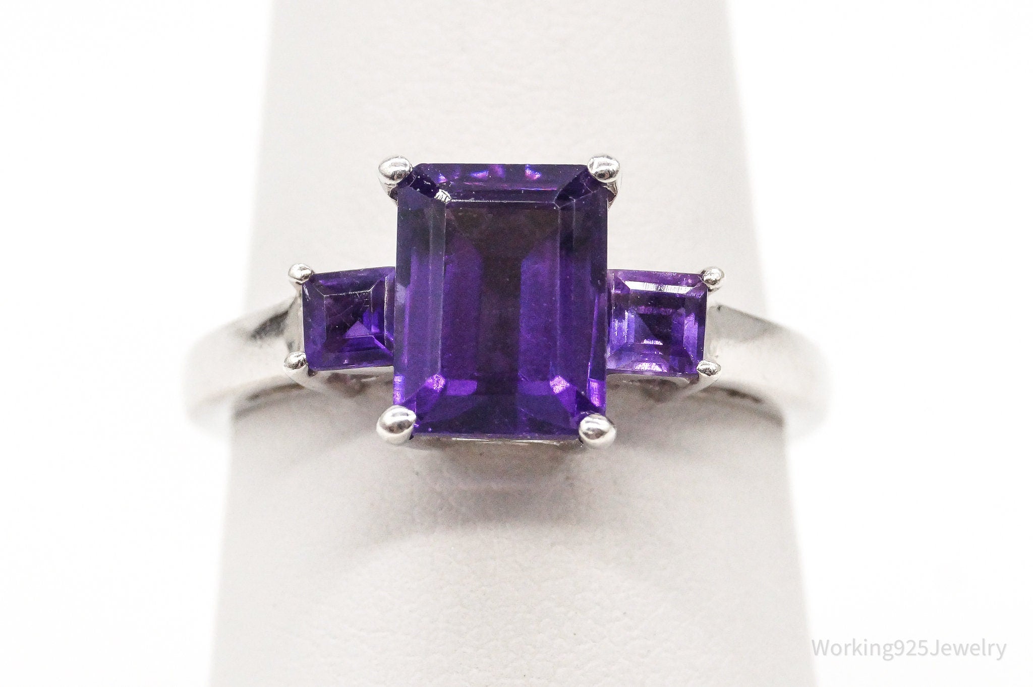 Vintage Amethyst Sterling Silver Ring - Size 7.25