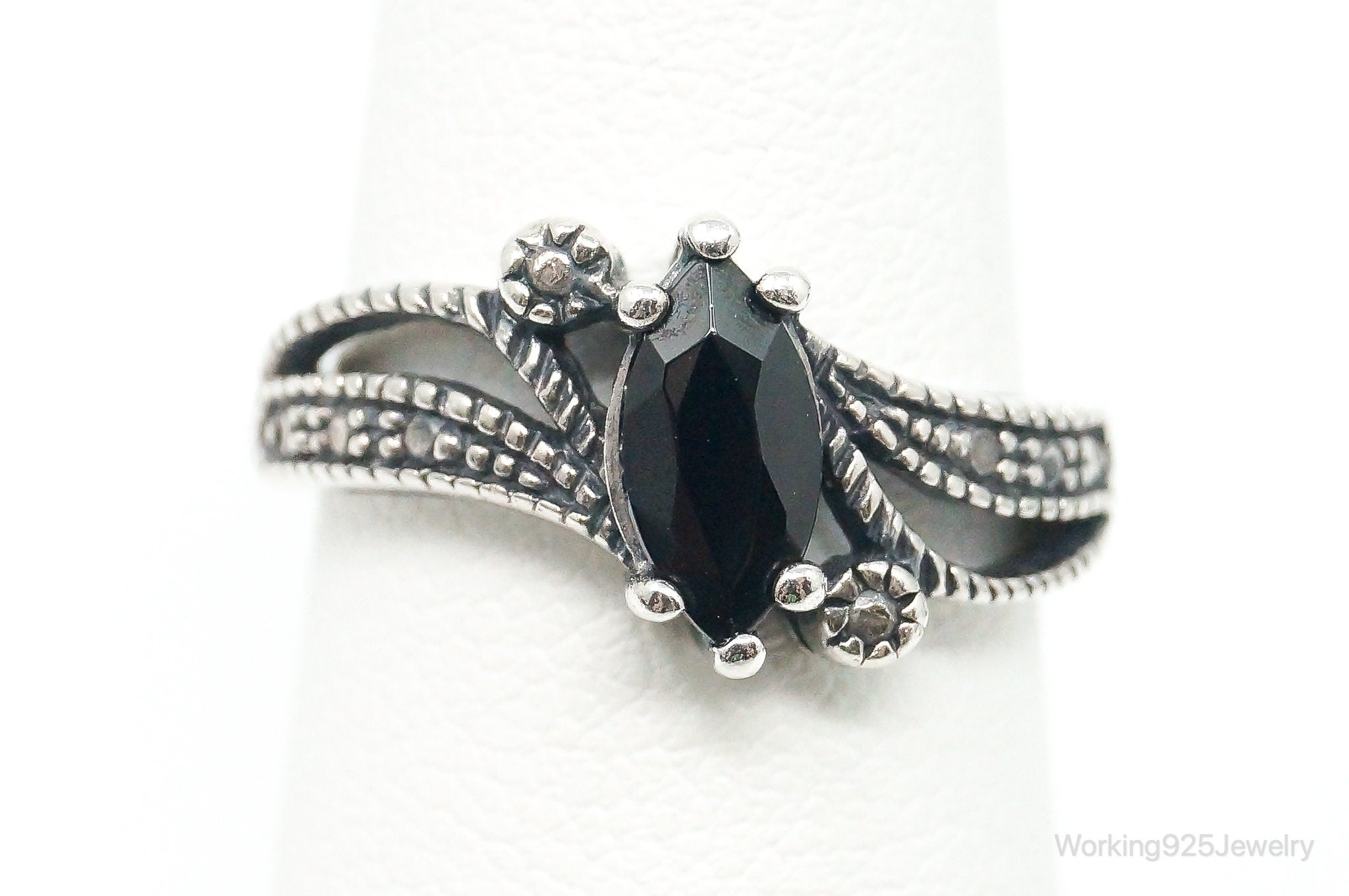 Vintage Avon Art Deco Style Black Onyx Sterling Silver Ring - Size 5